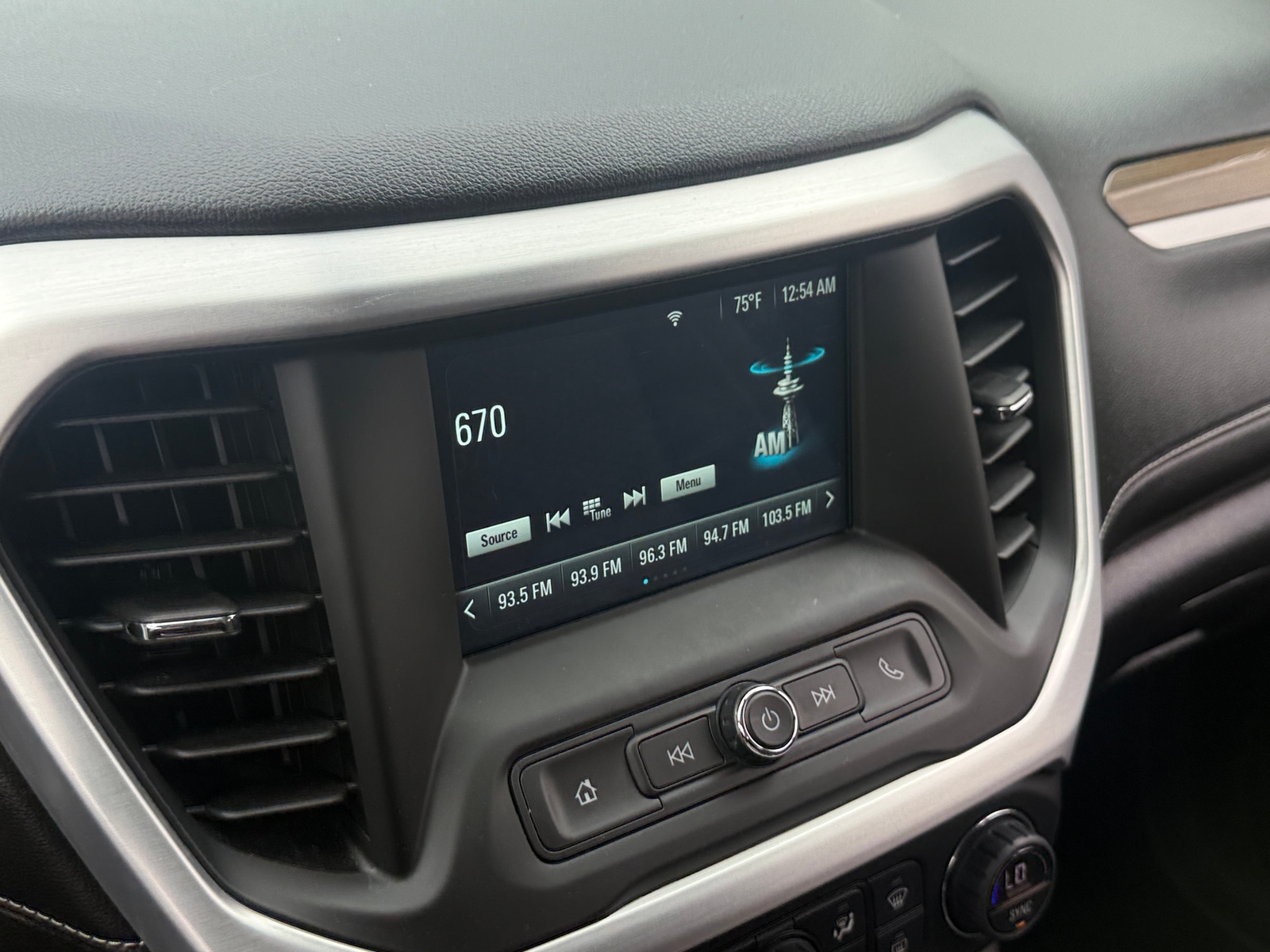Thumbnail: 2019 GMC Acadia - 4