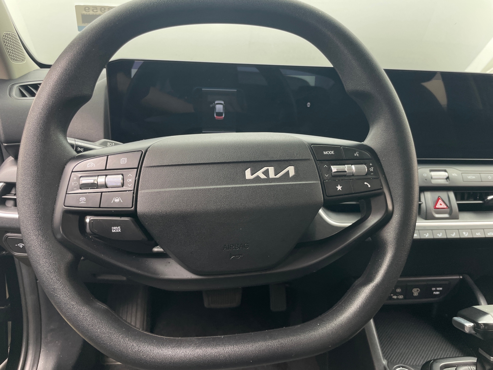 Thumbnail: 2025 Kia K4 - 5