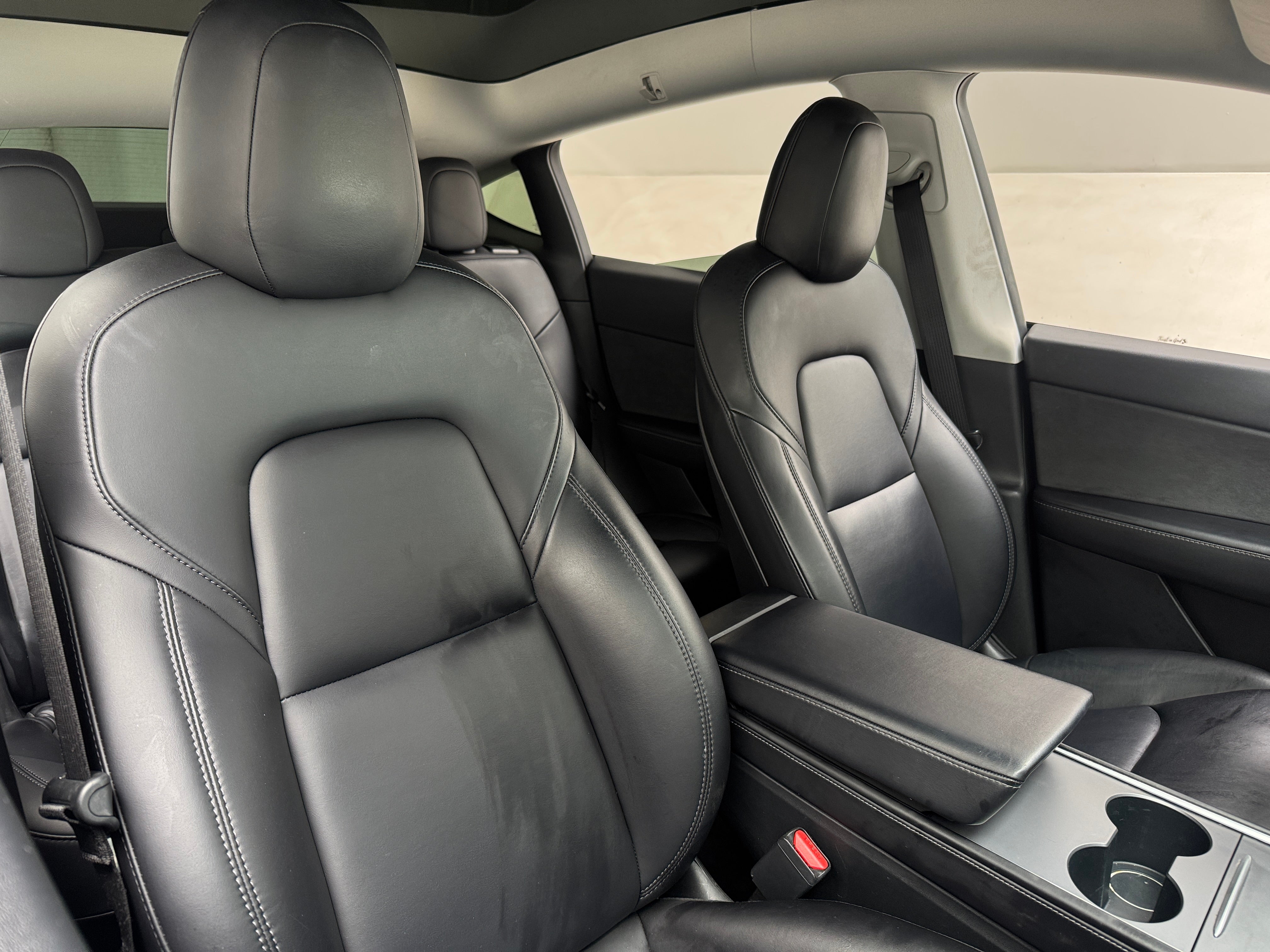 Used 2021 Tesla Model Y Performance with VIN 5YJYGDEF2MF261706 for sale in Auburn, WA