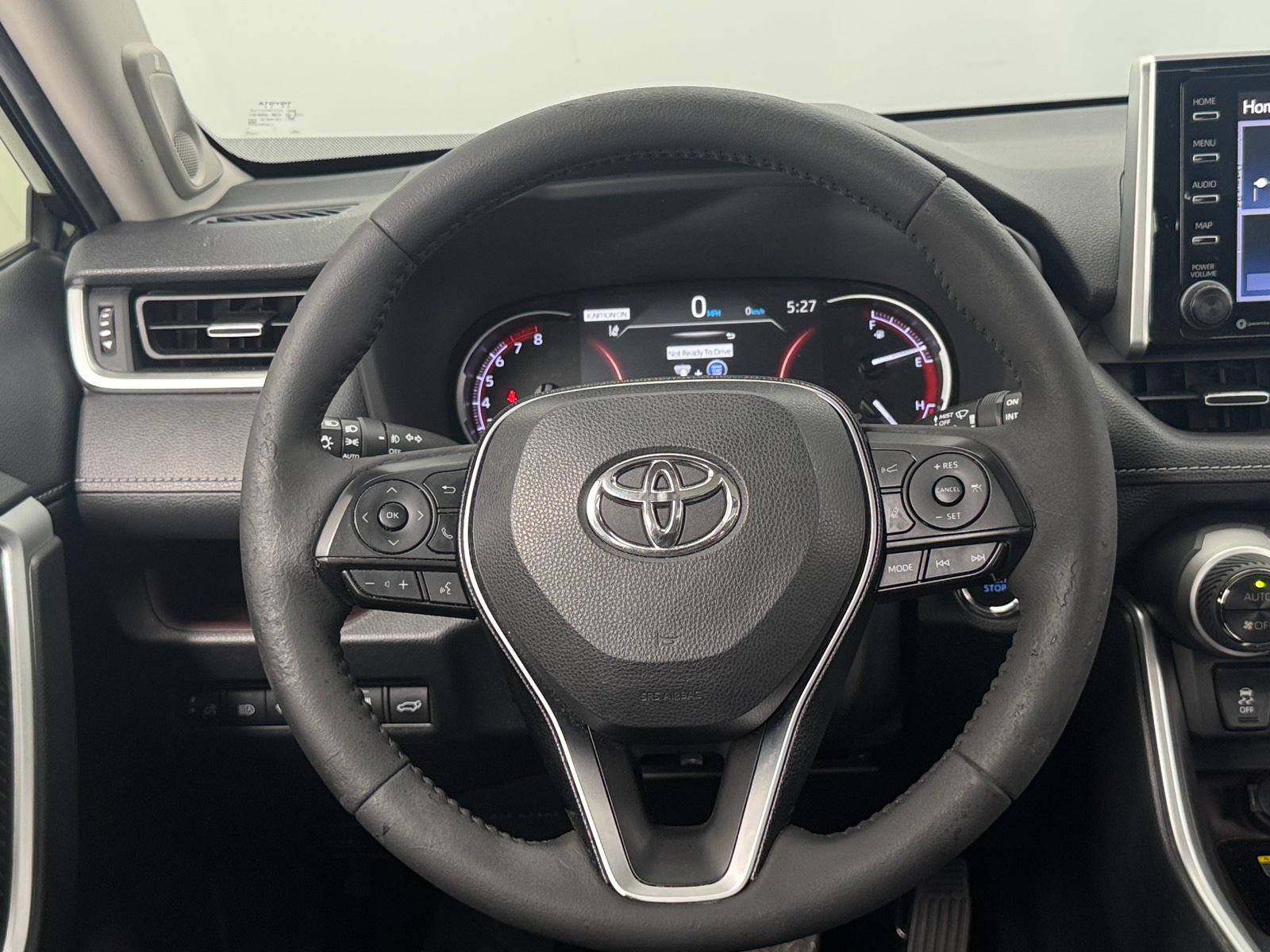 Thumbnail: 2020 Toyota RAV4 - 4