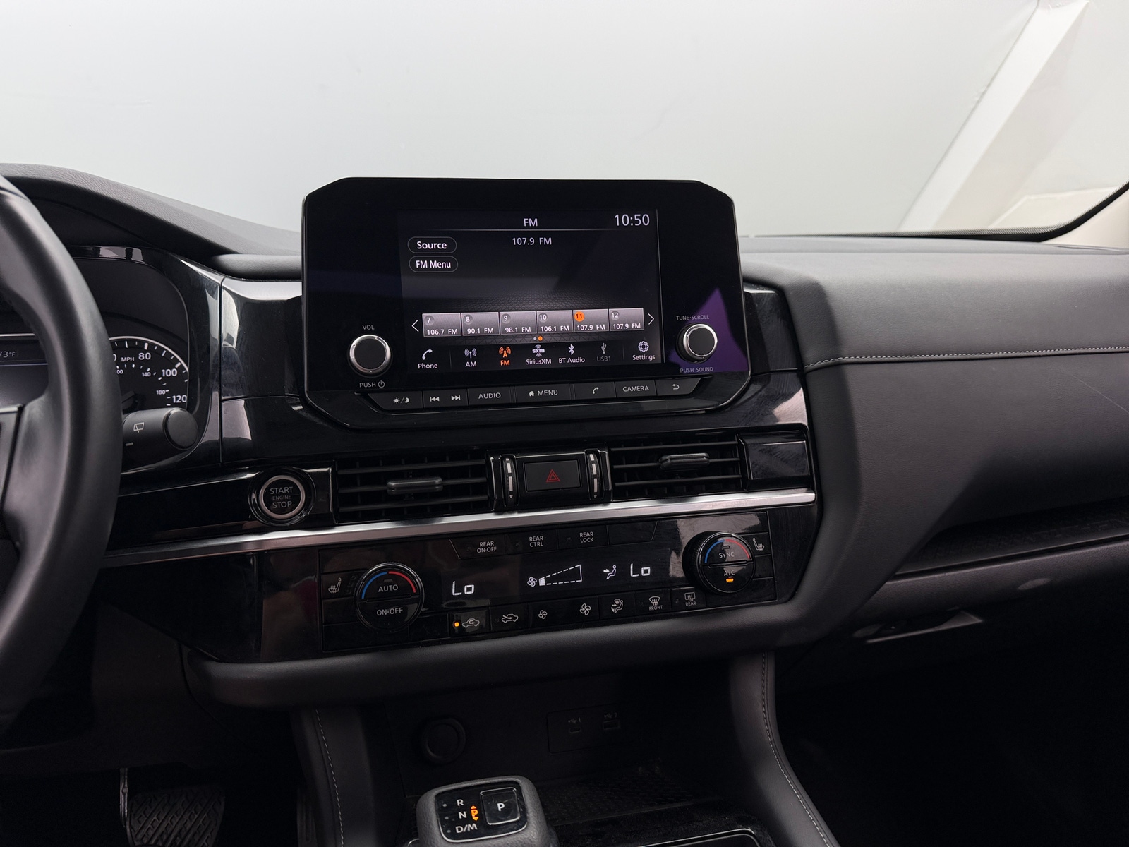 Thumbnail: 2023 Nissan Pathfinder - 4
