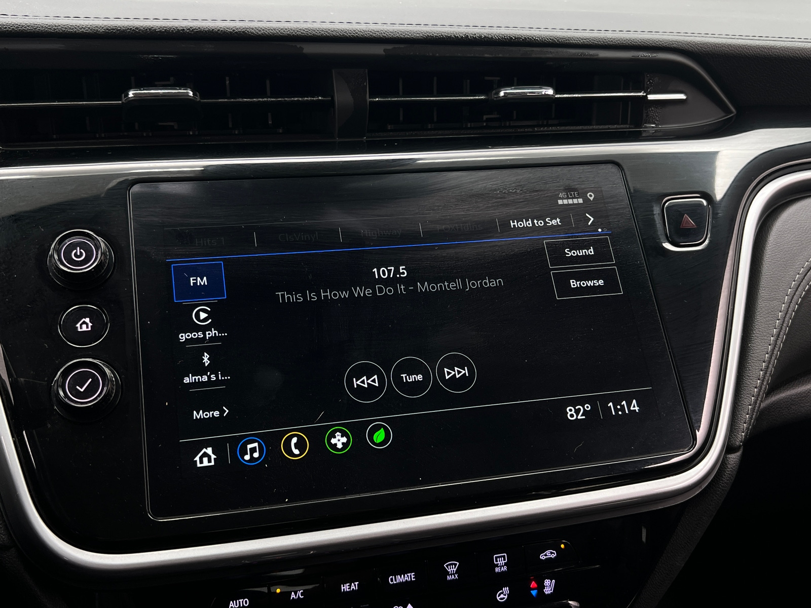 Thumbnail: 2023 Chevrolet Bolt EUV - 3
