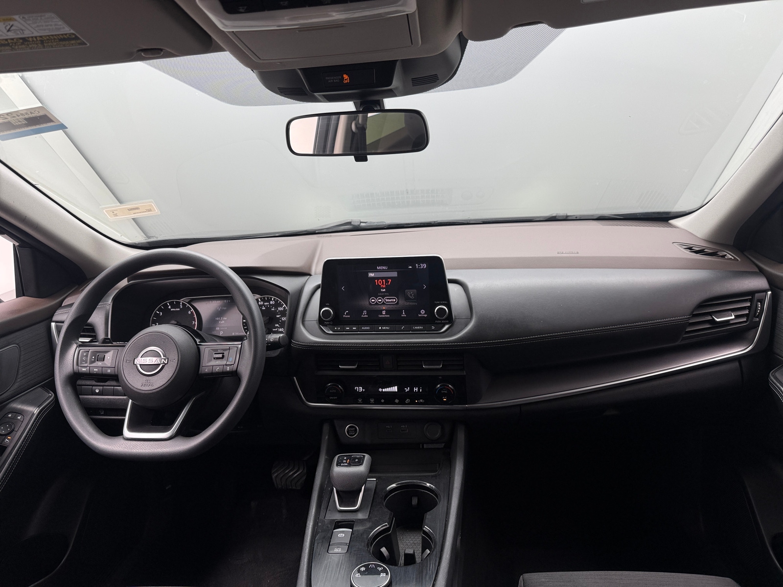 Thumbnail: 2023 Nissan Rogue - 3
