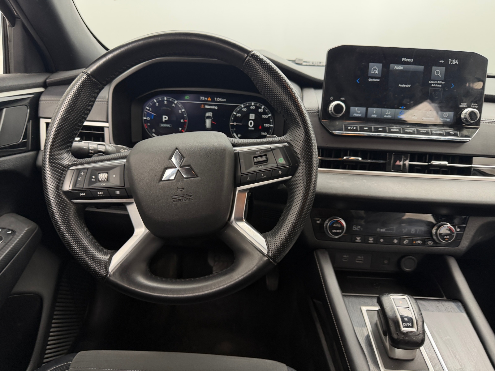 Thumbnail: 2024 Mitsubishi Outlander - 4