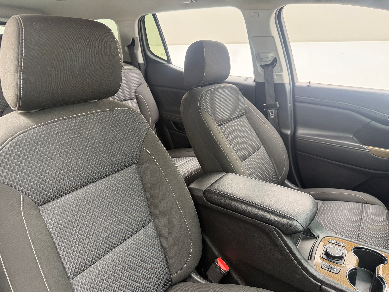 Thumbnail: 2022 GMC Acadia - 2
