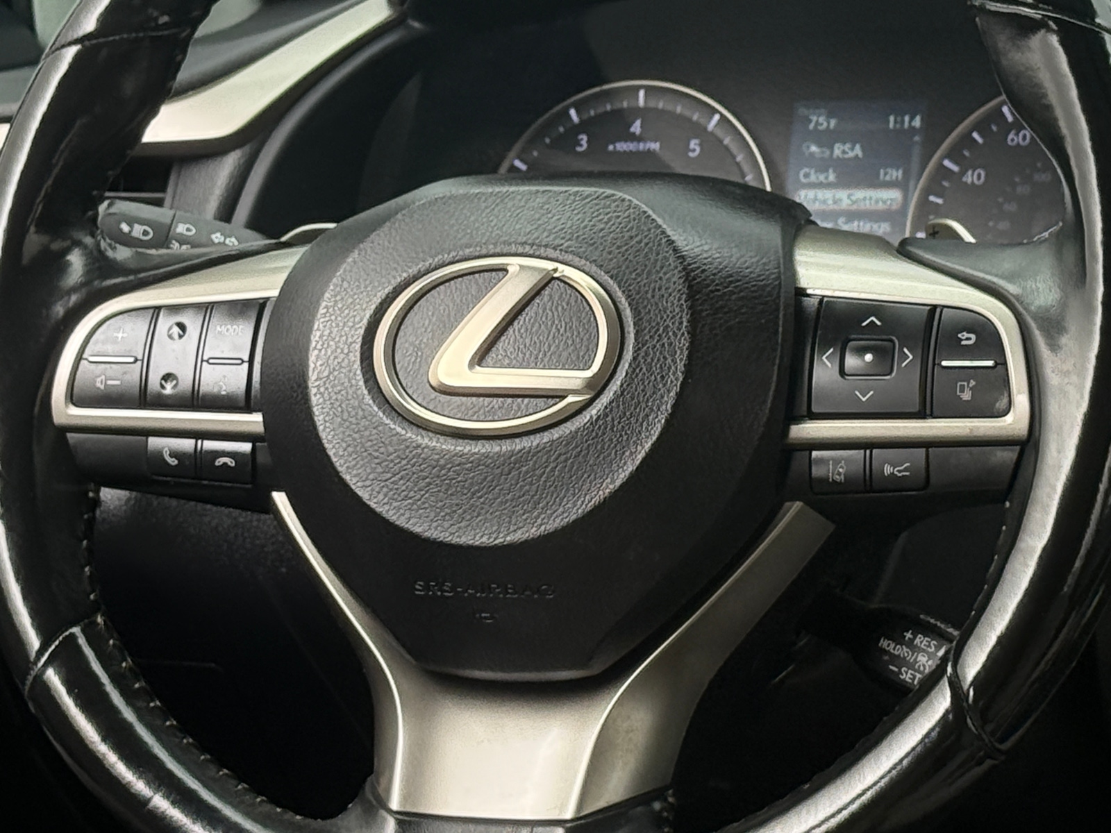 Thumbnail: 2021 Lexus RX - 4