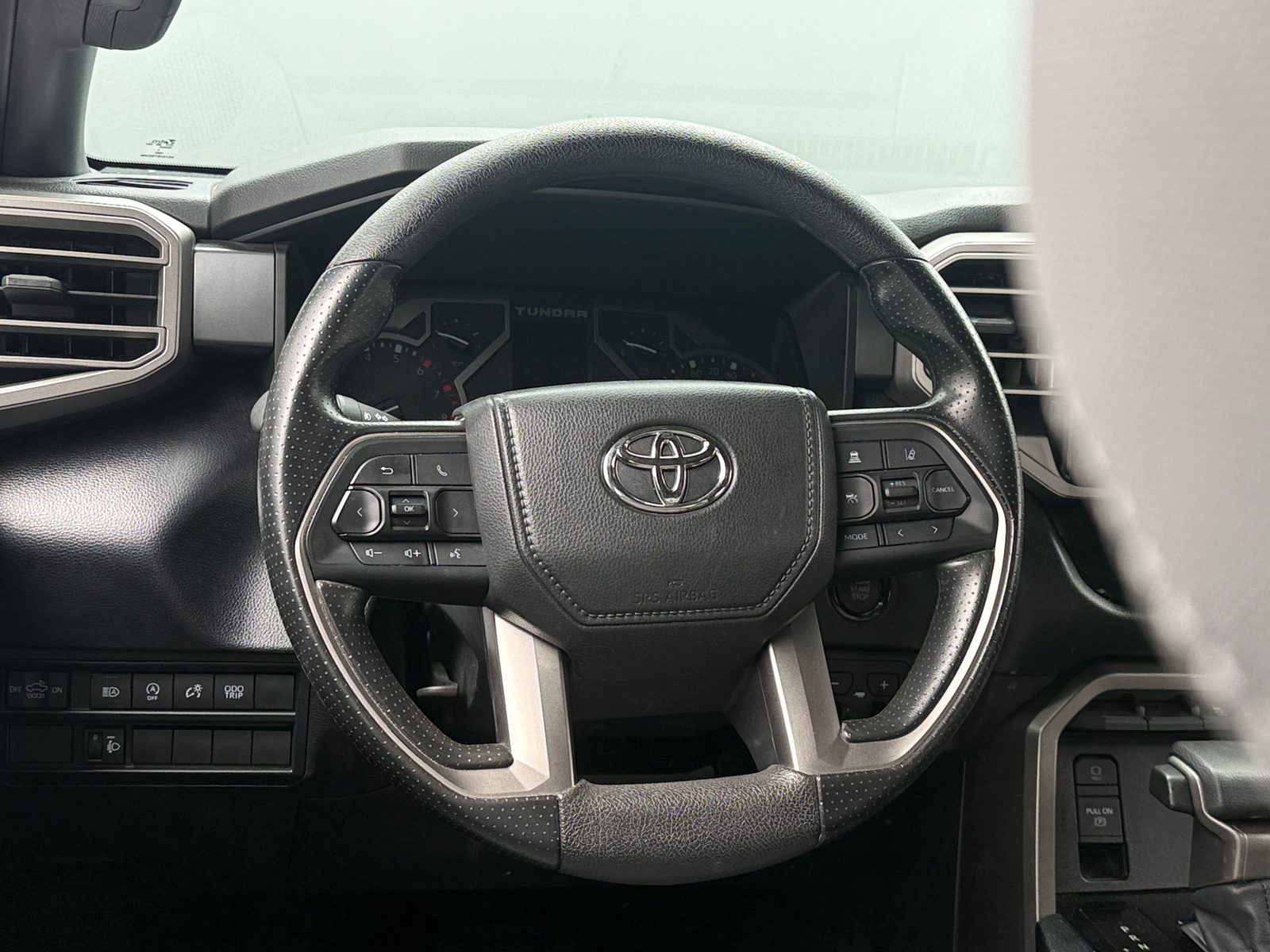Thumbnail: 2025 Toyota Tundra - 5