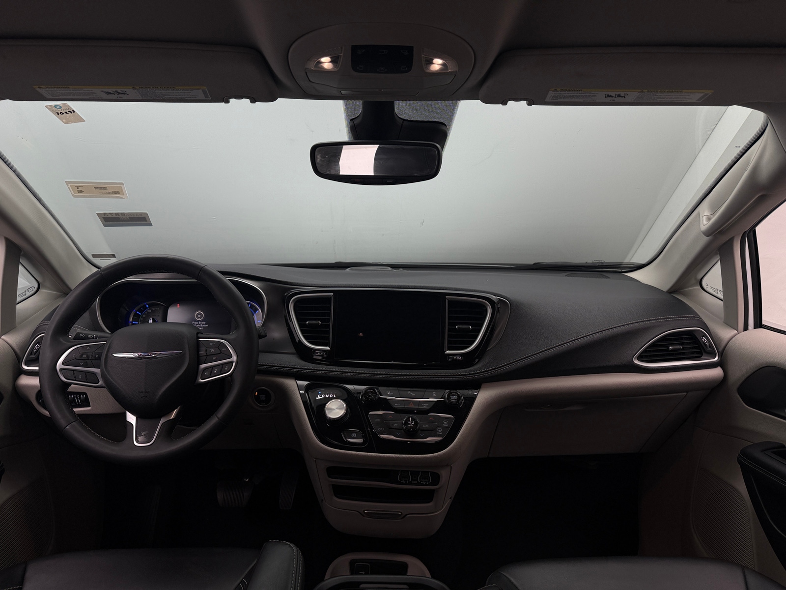 Thumbnail: 2024 Chrysler Pacifica - 2