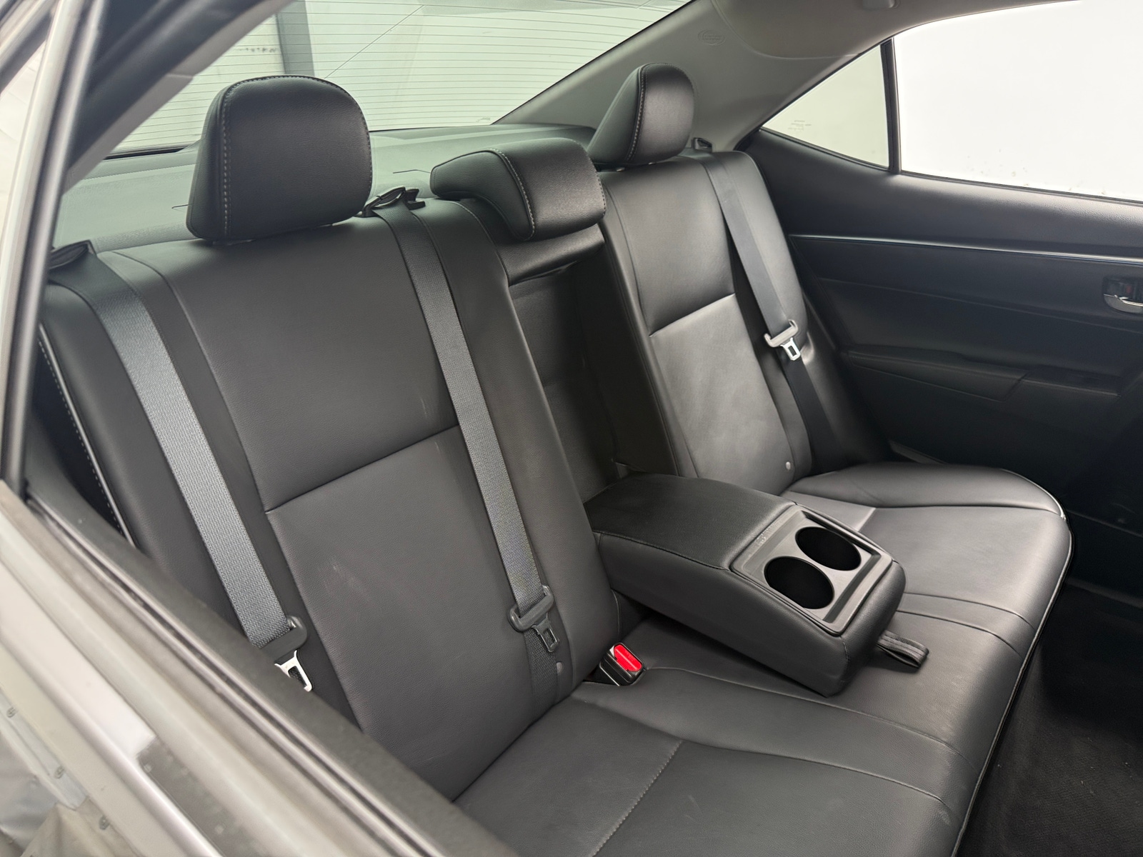 Thumbnail: 2016 Toyota Corolla - 6