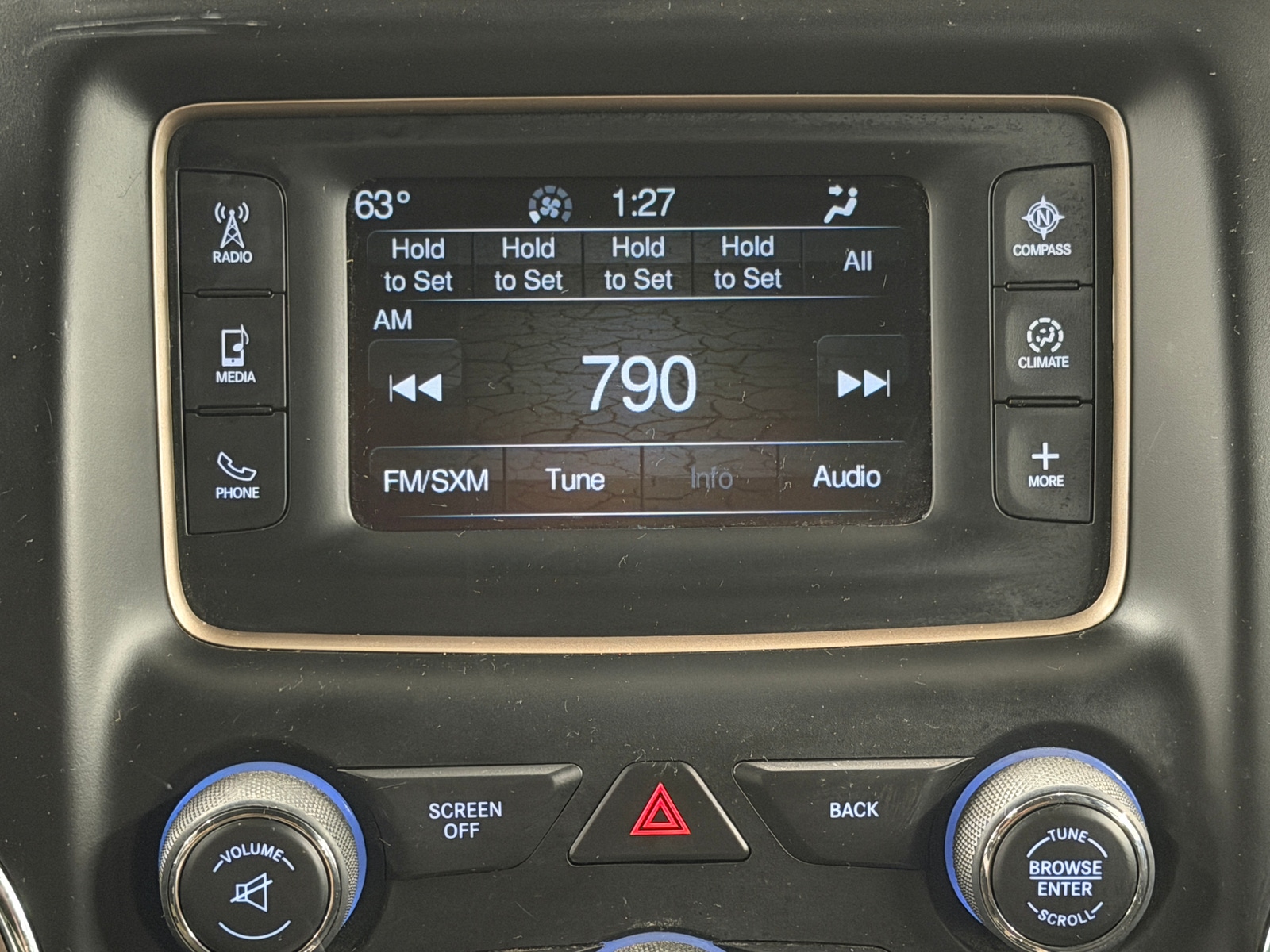 Thumbnail: 2017 Jeep Grand Cherokee - 4