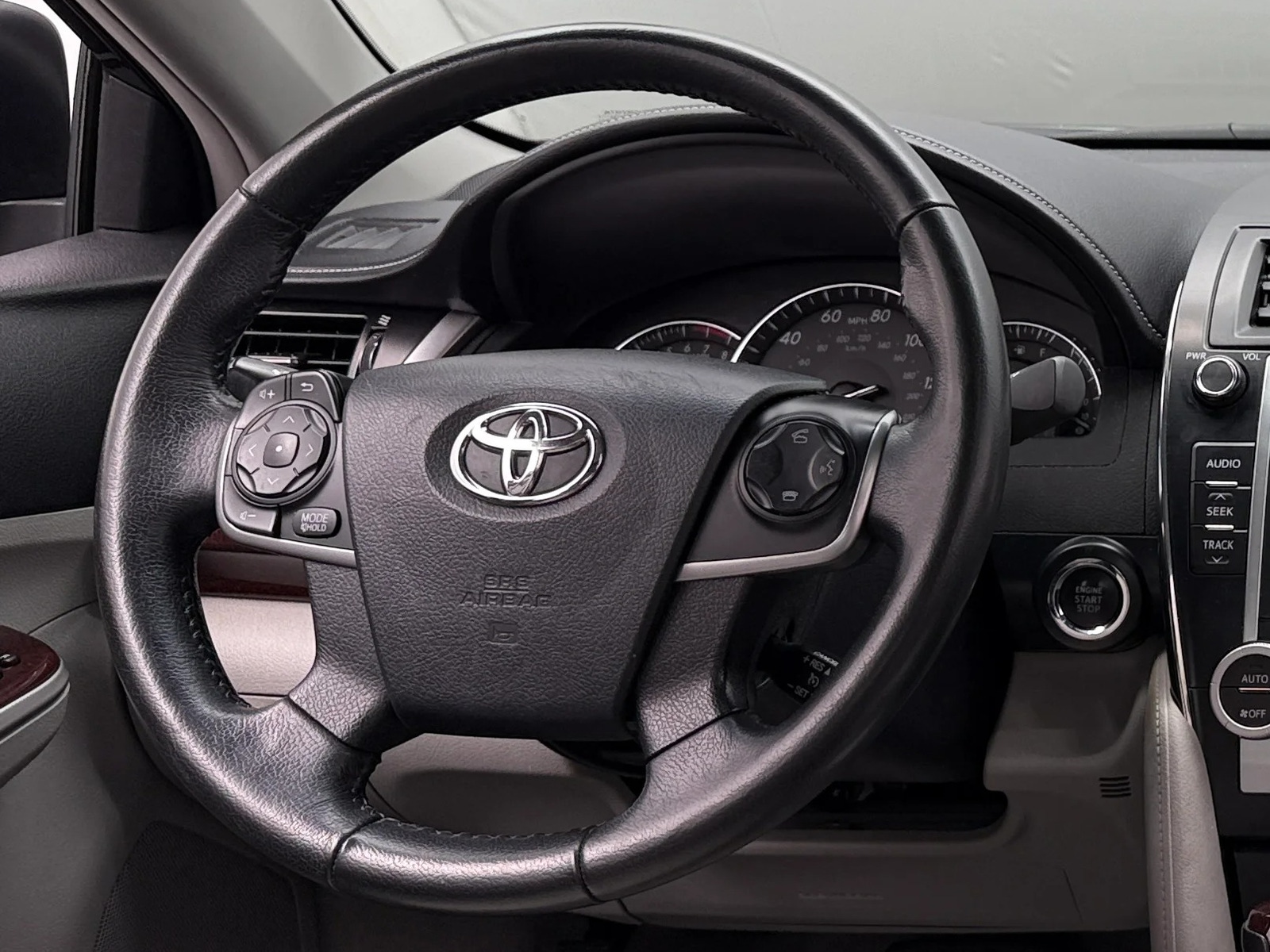 Thumbnail: 2012 Toyota Camry - 4