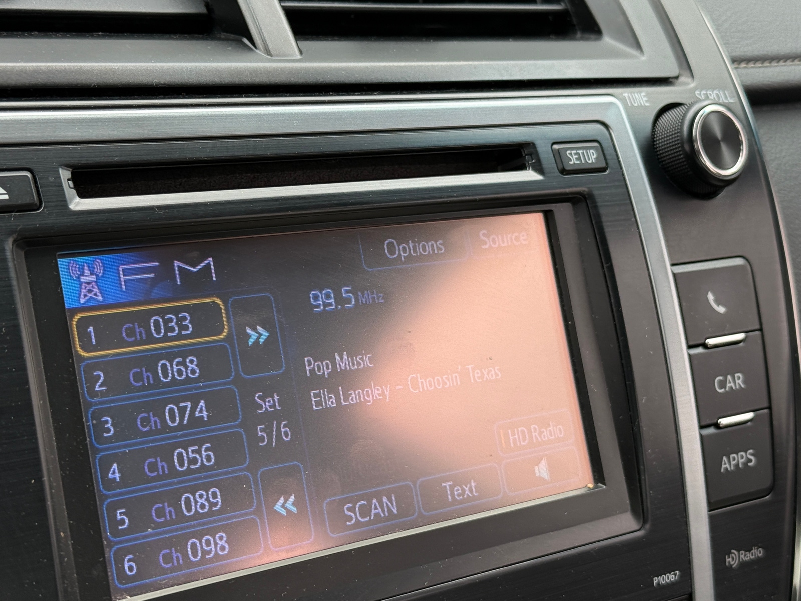 Thumbnail: 2012 Toyota Camry - 3