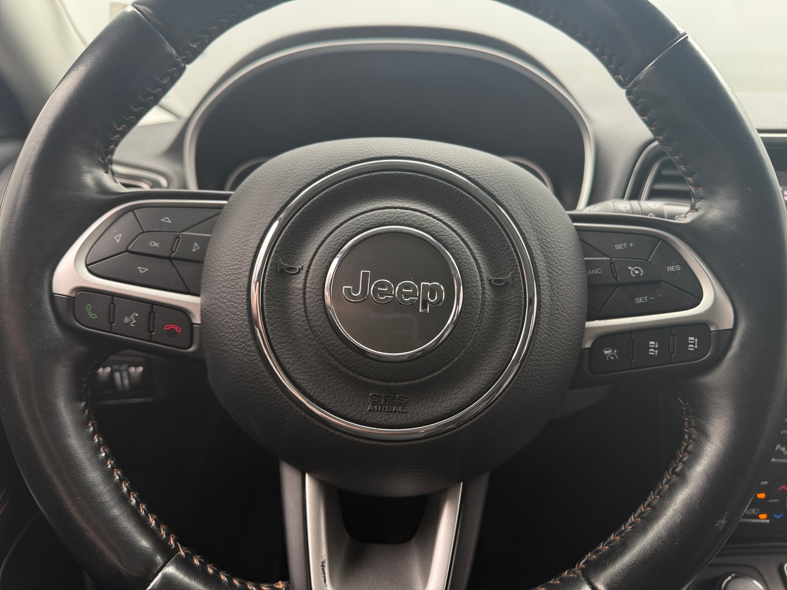 Thumbnail: 2021 Jeep Compass - 4