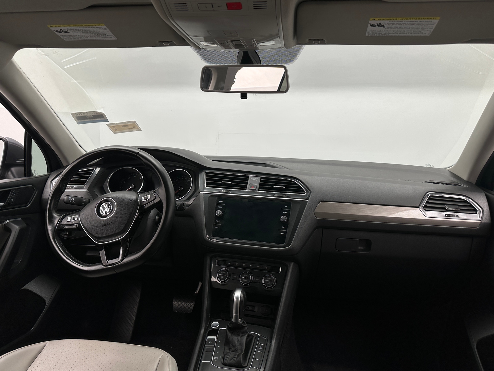 Thumbnail: 2018 Volkswagen Tiguan - 2
