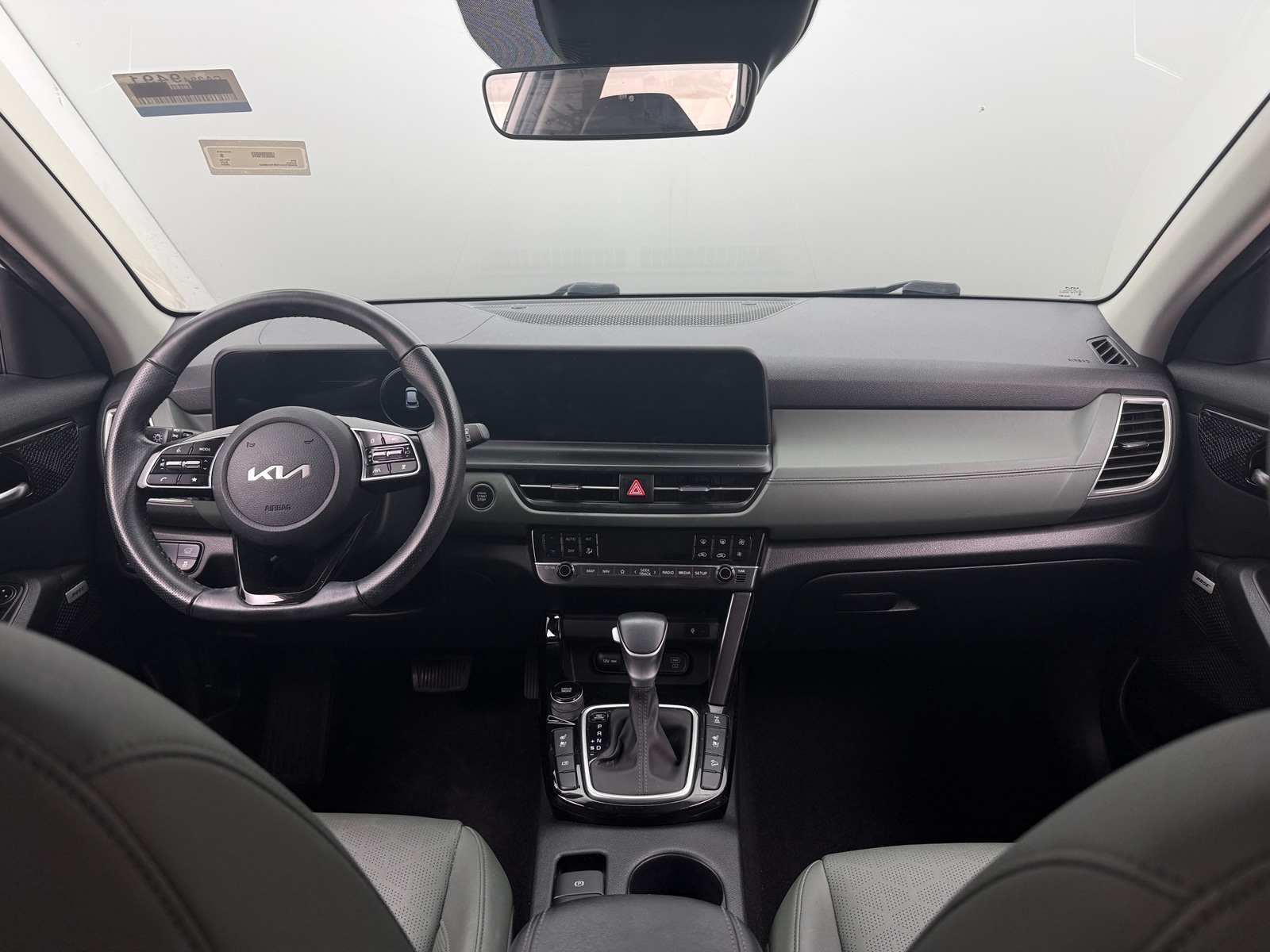 Thumbnail: 2024 Kia Seltos - 2
