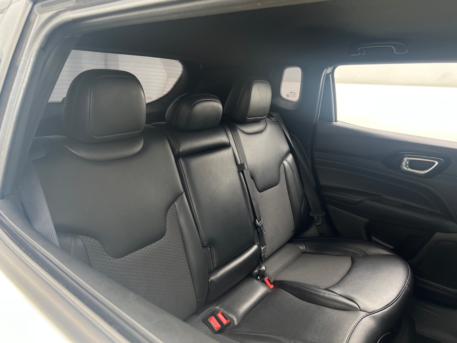 Thumbnail: 2022 Jeep Compass - 6