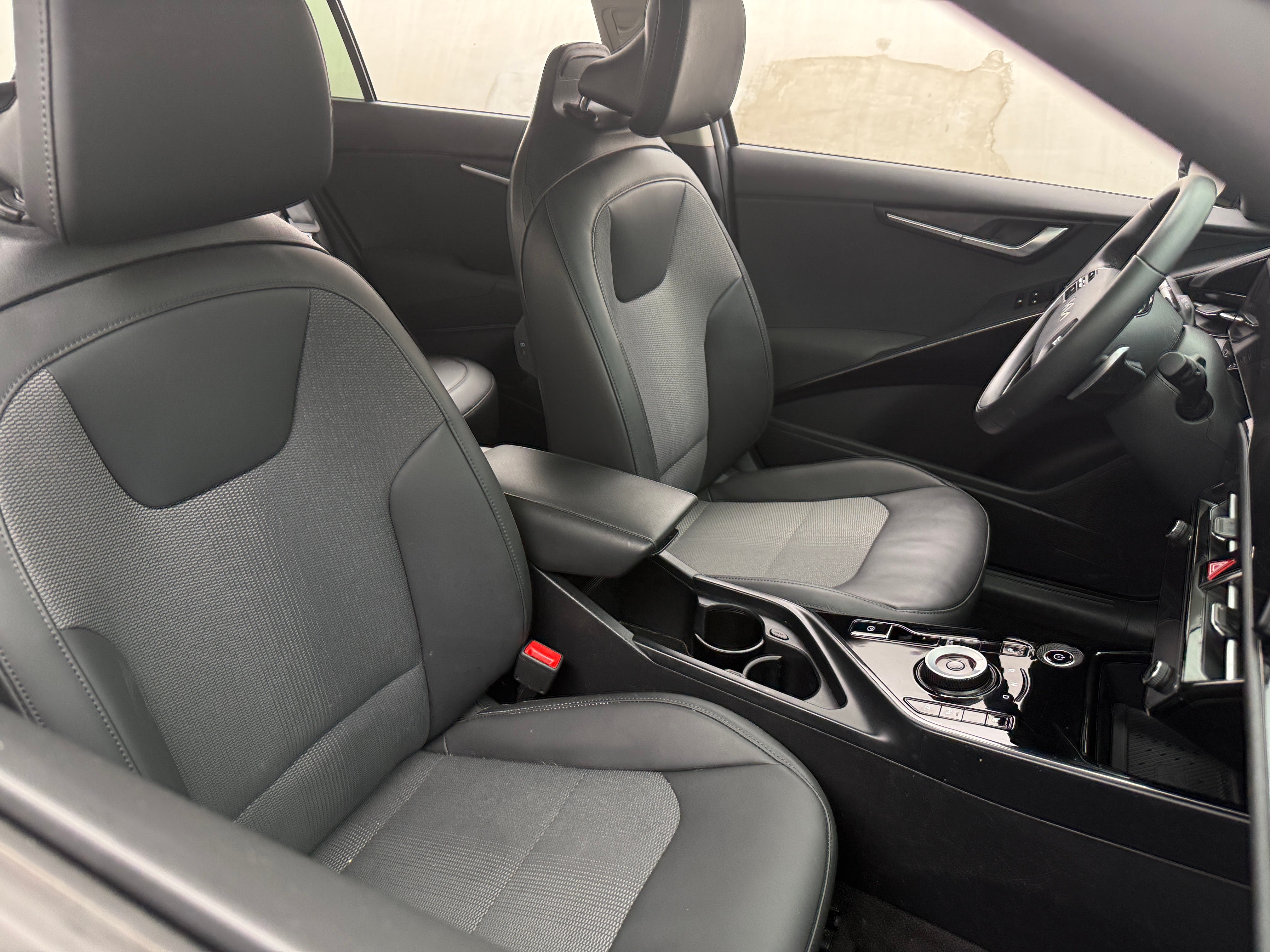 Used 2024 Kia Niro Wind with VIN KNDCR3L19R5113759 for sale in Auburn, WA