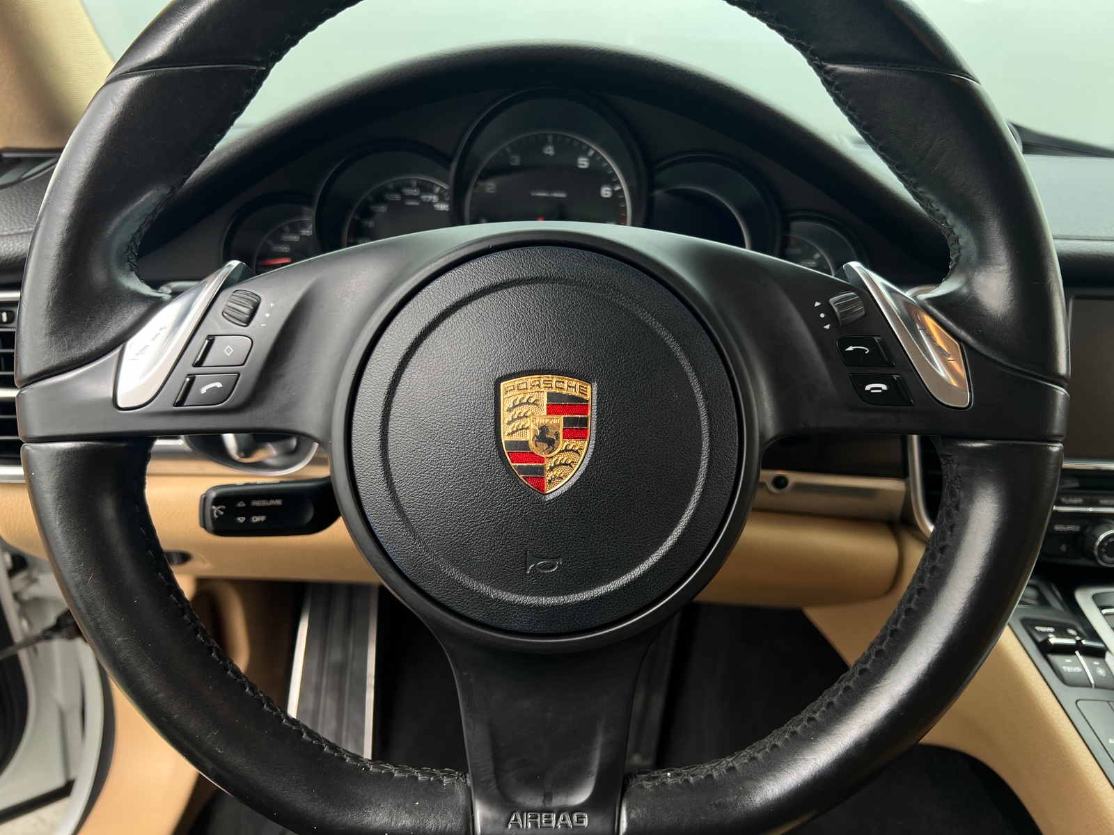 Thumbnail: 2015 Porsche Panamera - 4