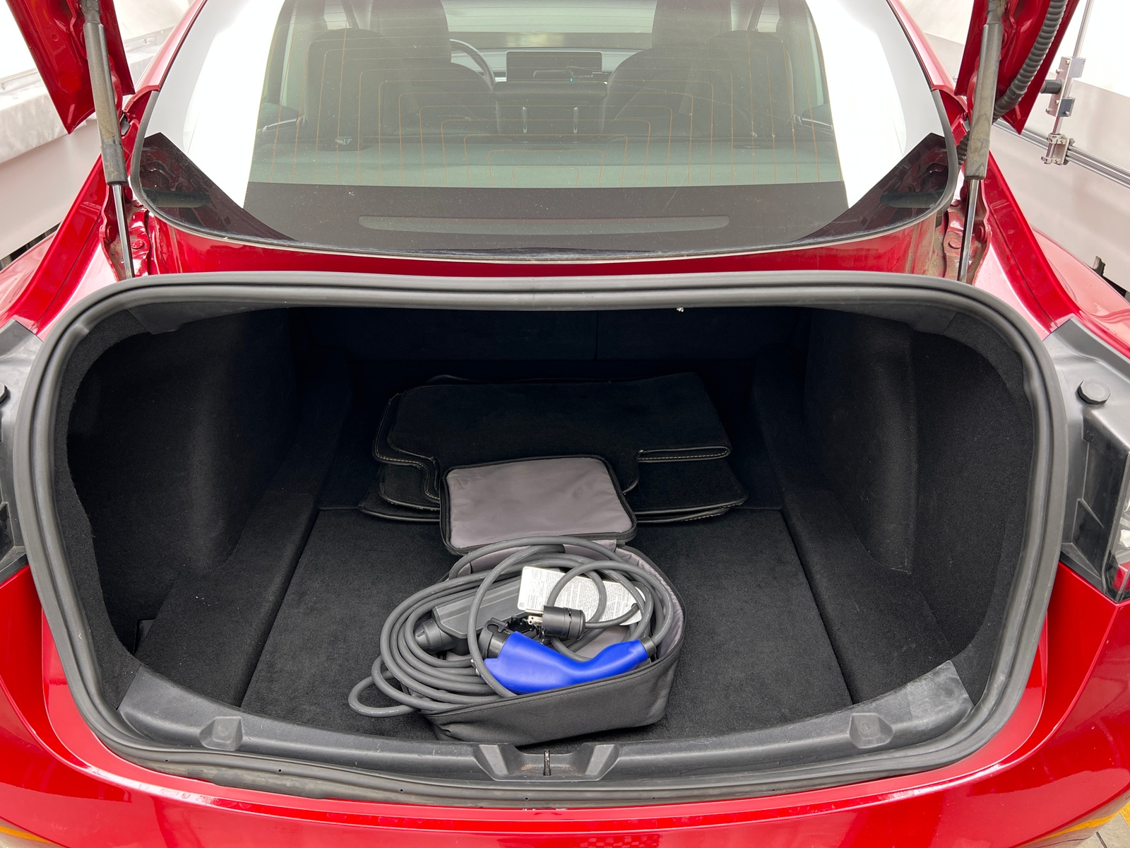 Thumbnail: 2019 Tesla Model 3 - 7