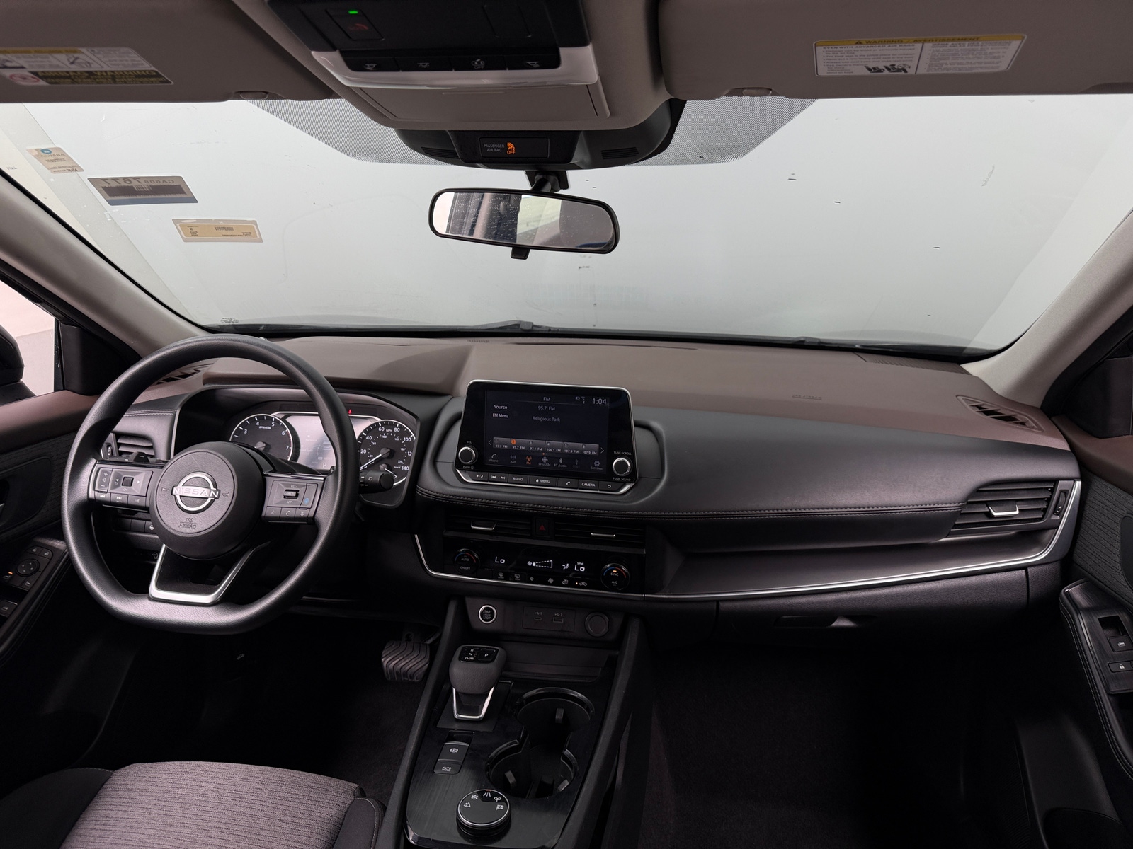Thumbnail: 2023 Nissan Rogue - 3