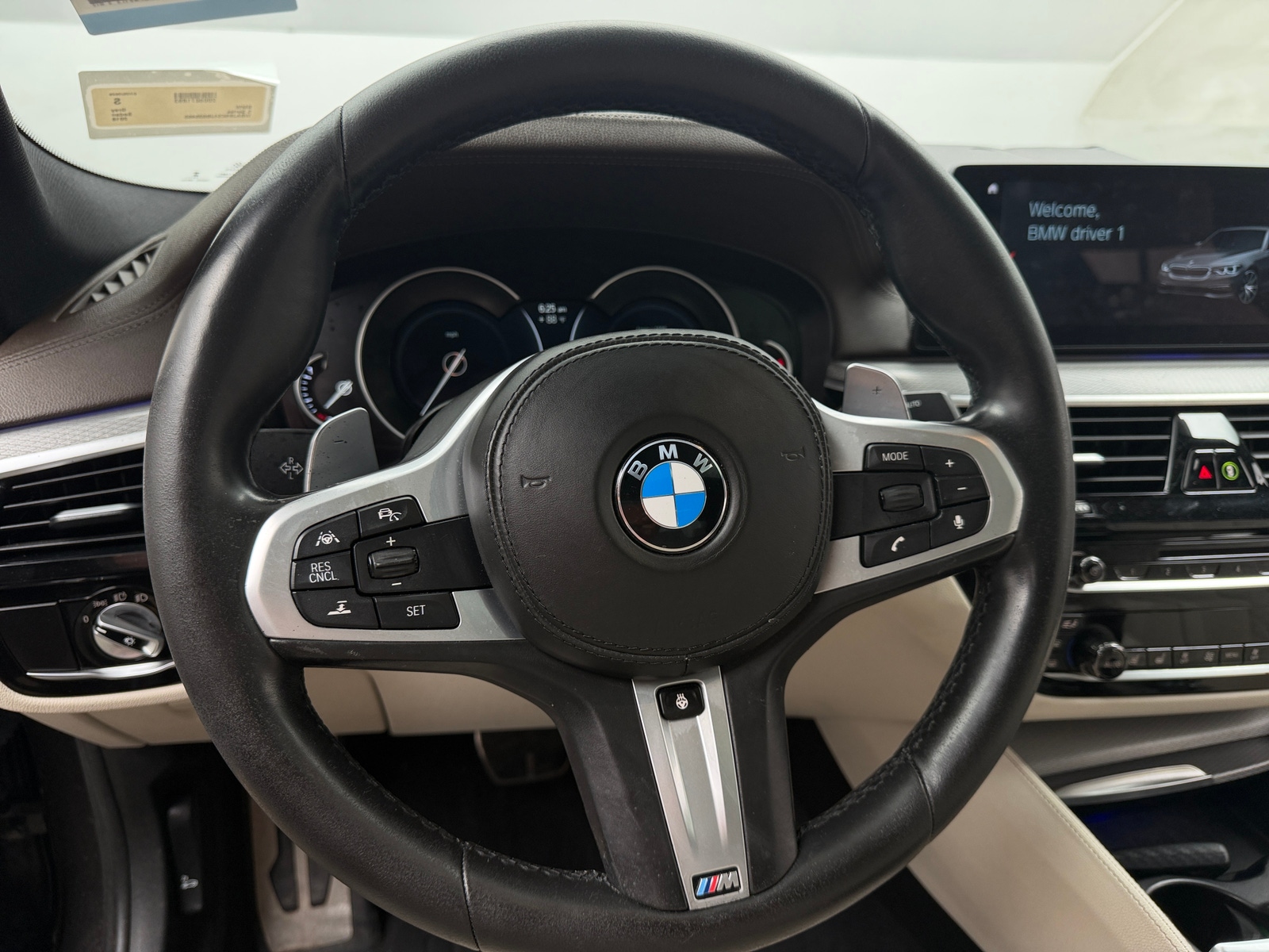 Thumbnail: 2018 BMW 5 Series - 4