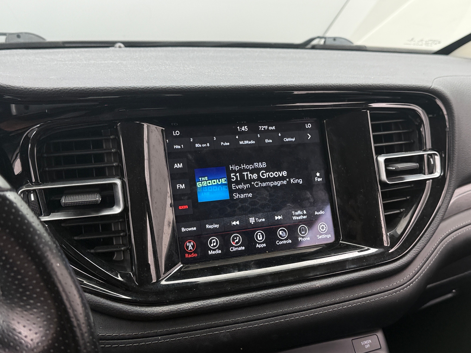 Thumbnail: 2022 Dodge Durango - 4