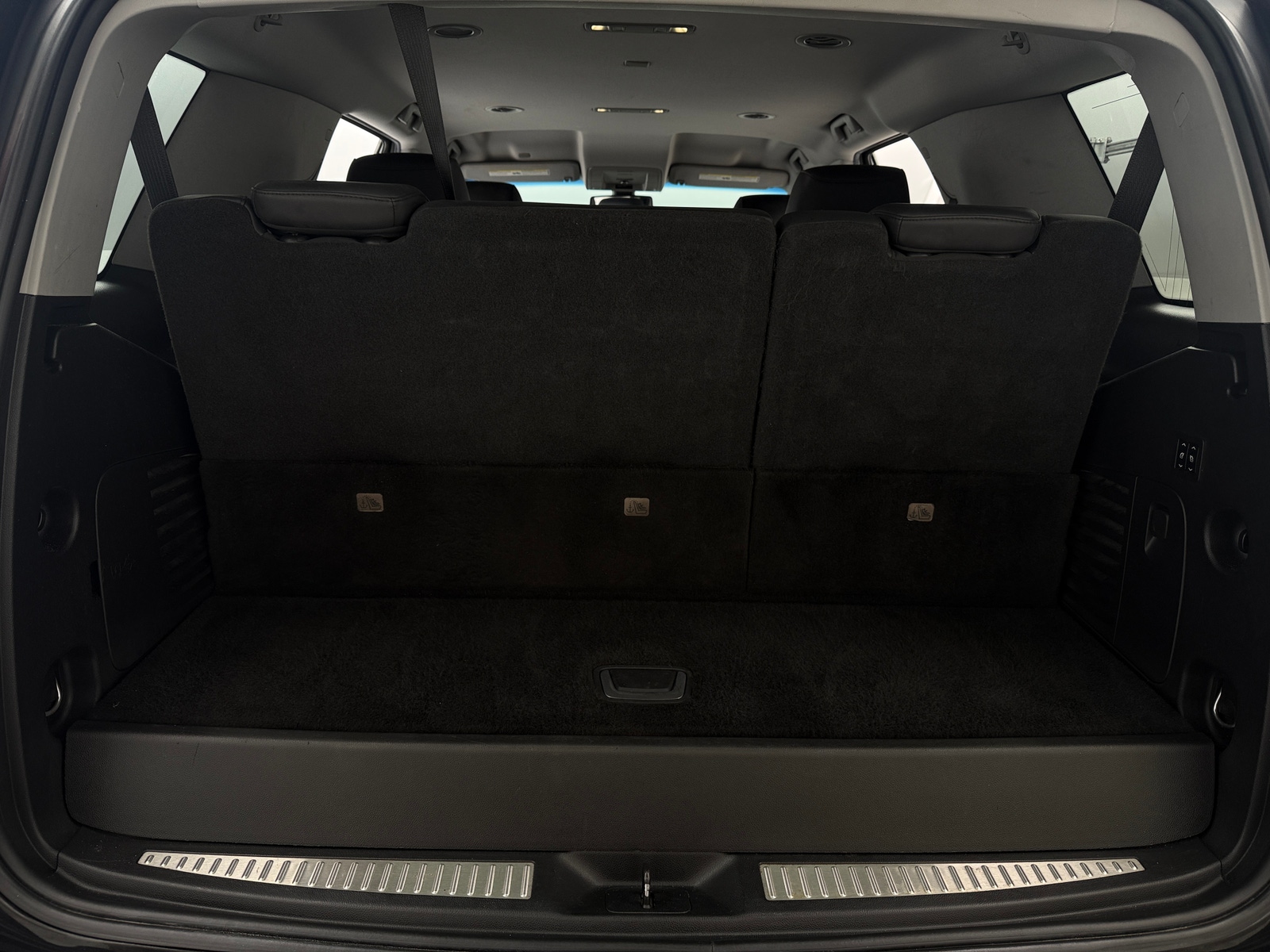 Thumbnail: 2019 Cadillac Escalade - 6