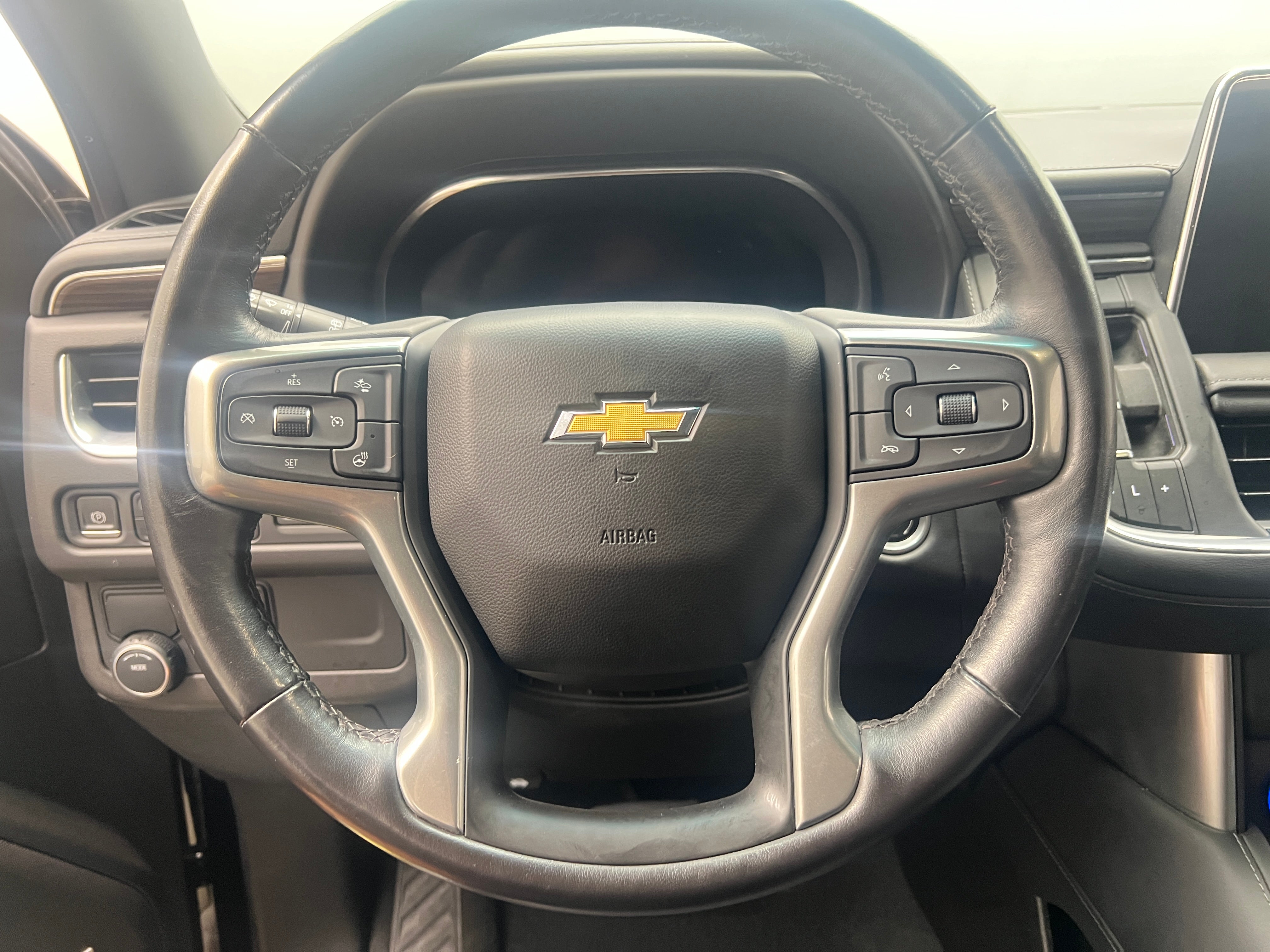 2022 Chevrolet Tahoe LT - Photo 6