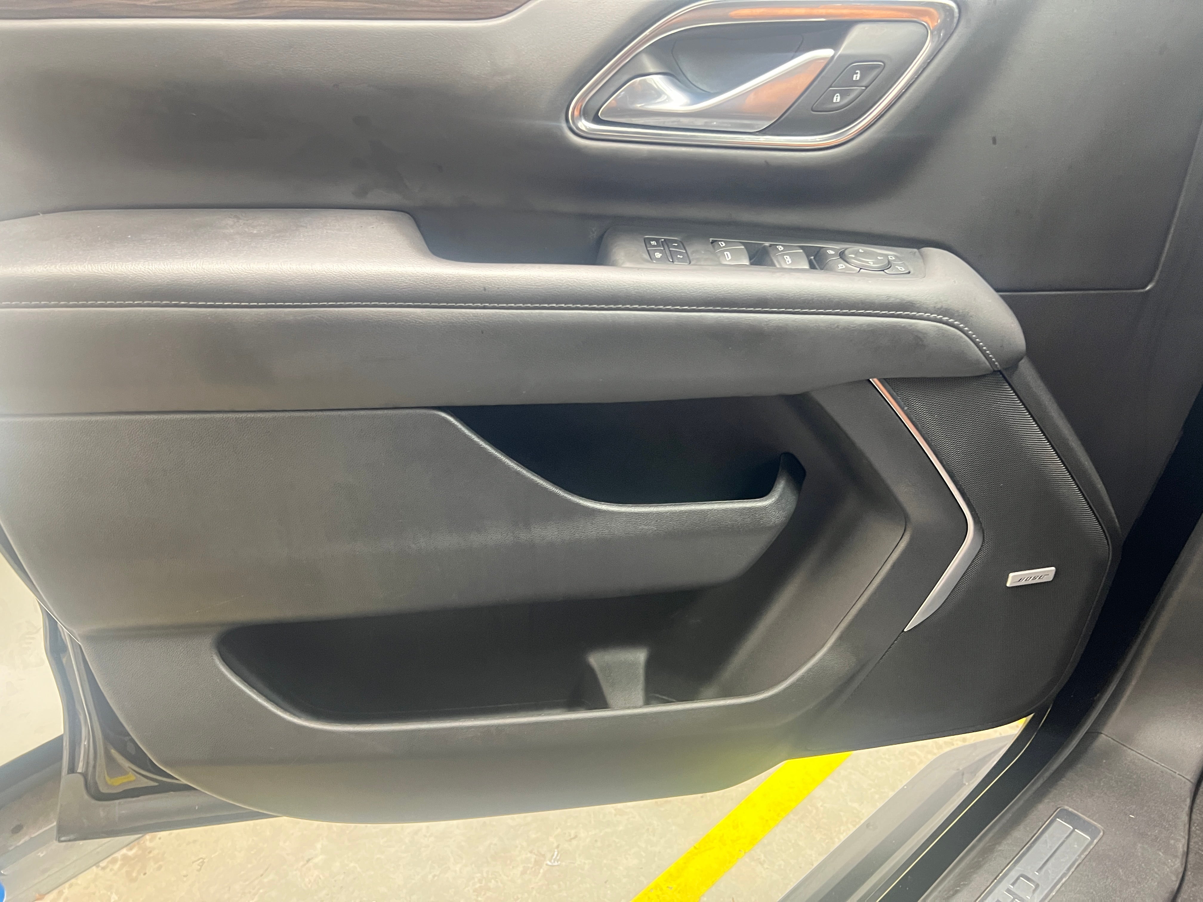2022 Chevrolet Tahoe LT - Photo 3