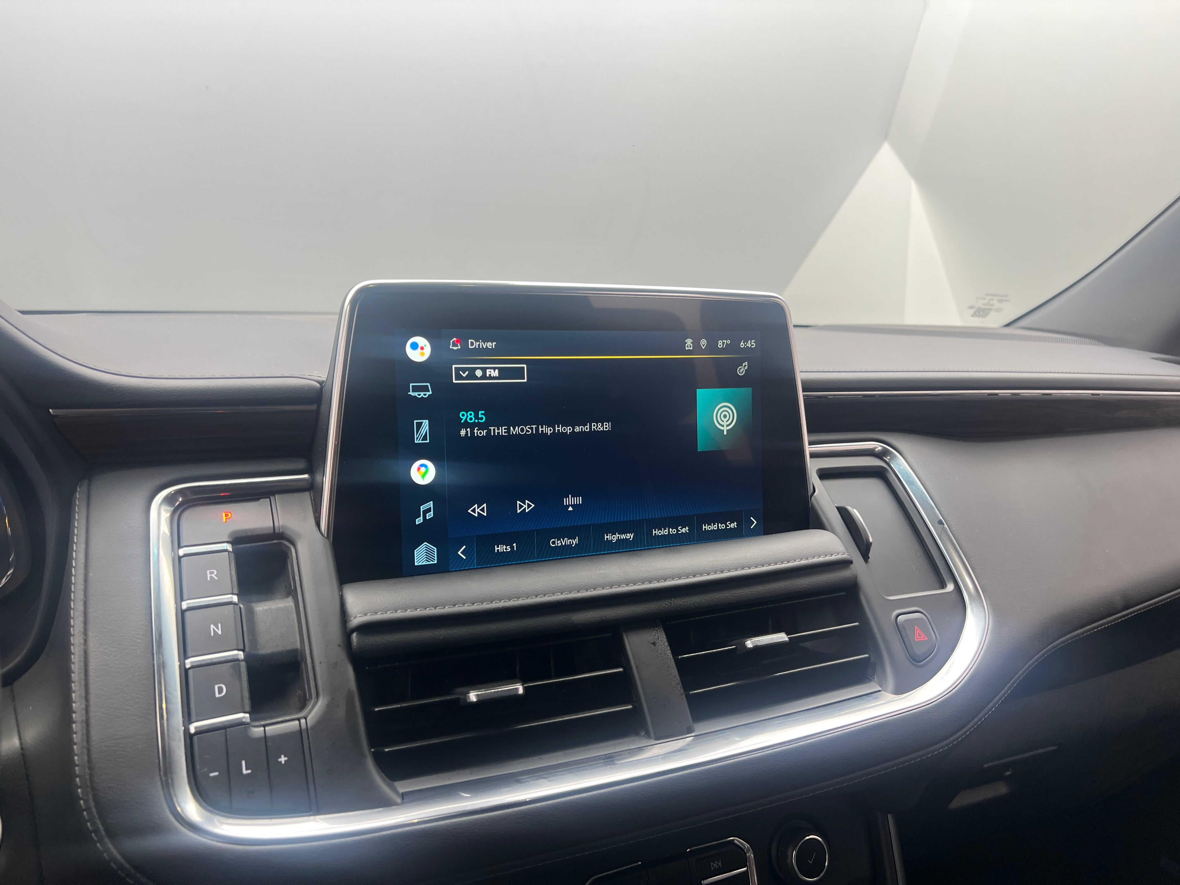 2022 Chevrolet Tahoe LT - Photo 16