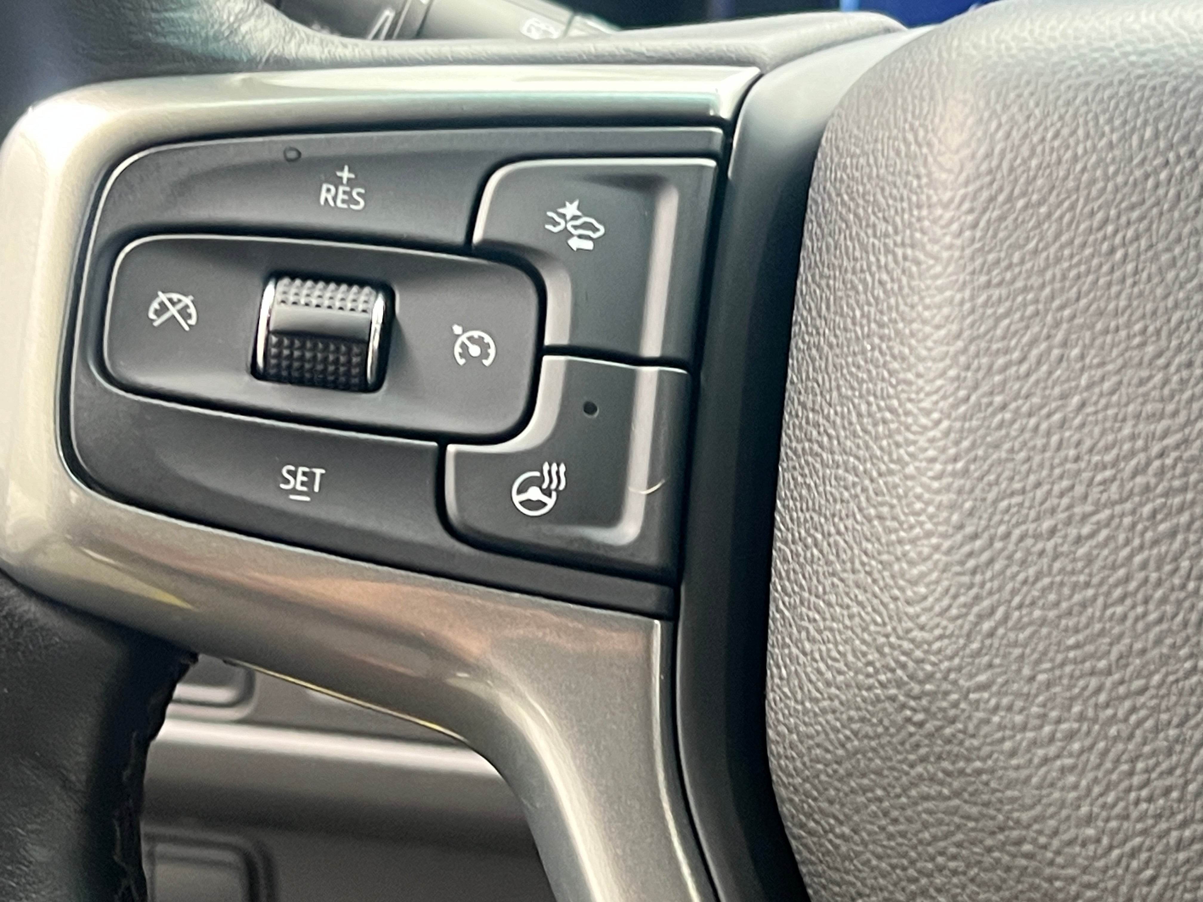 2022 Chevrolet Tahoe LT - Photo 17