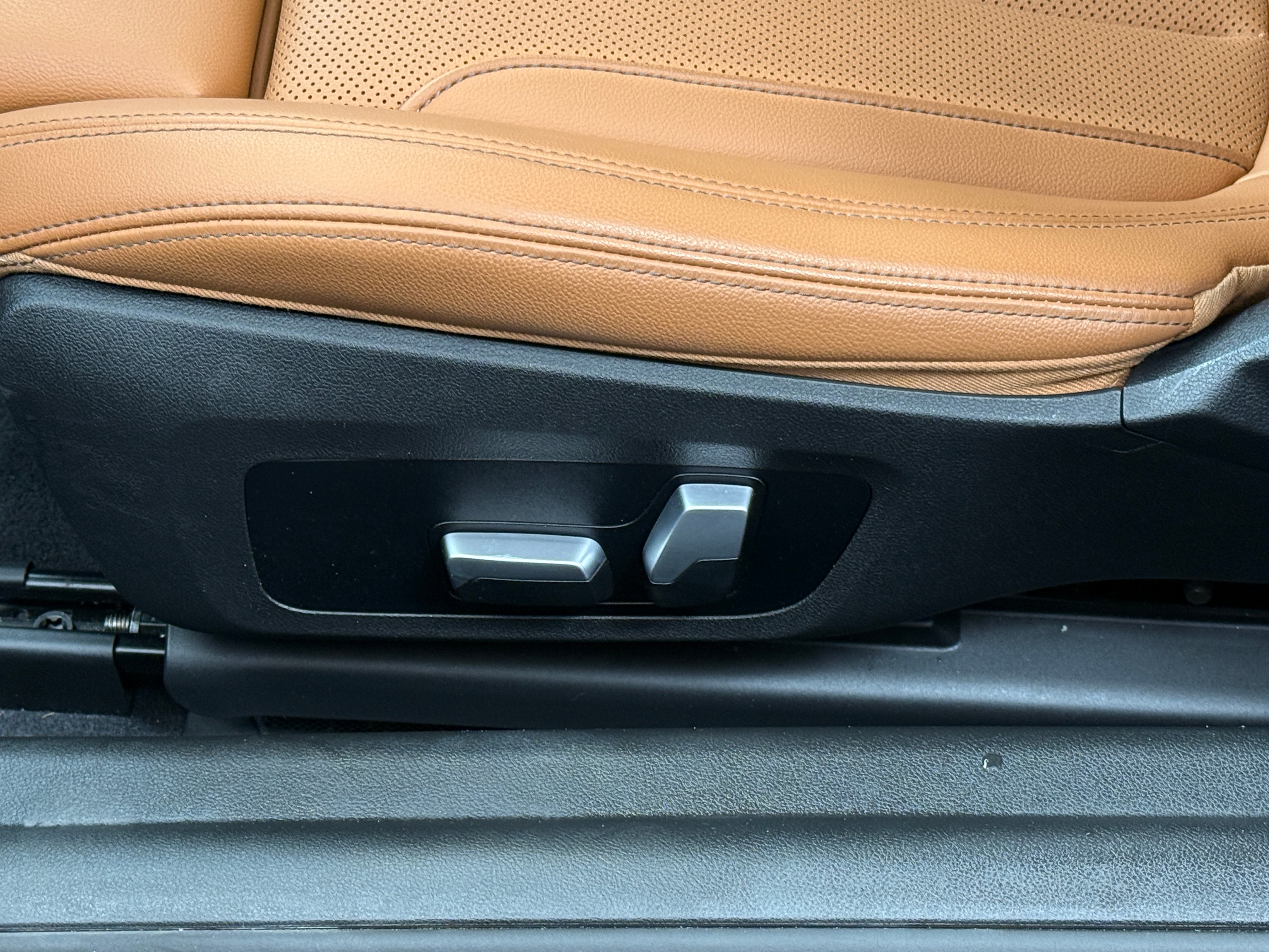 2022 BMW 2 Series M240i - Photo 8