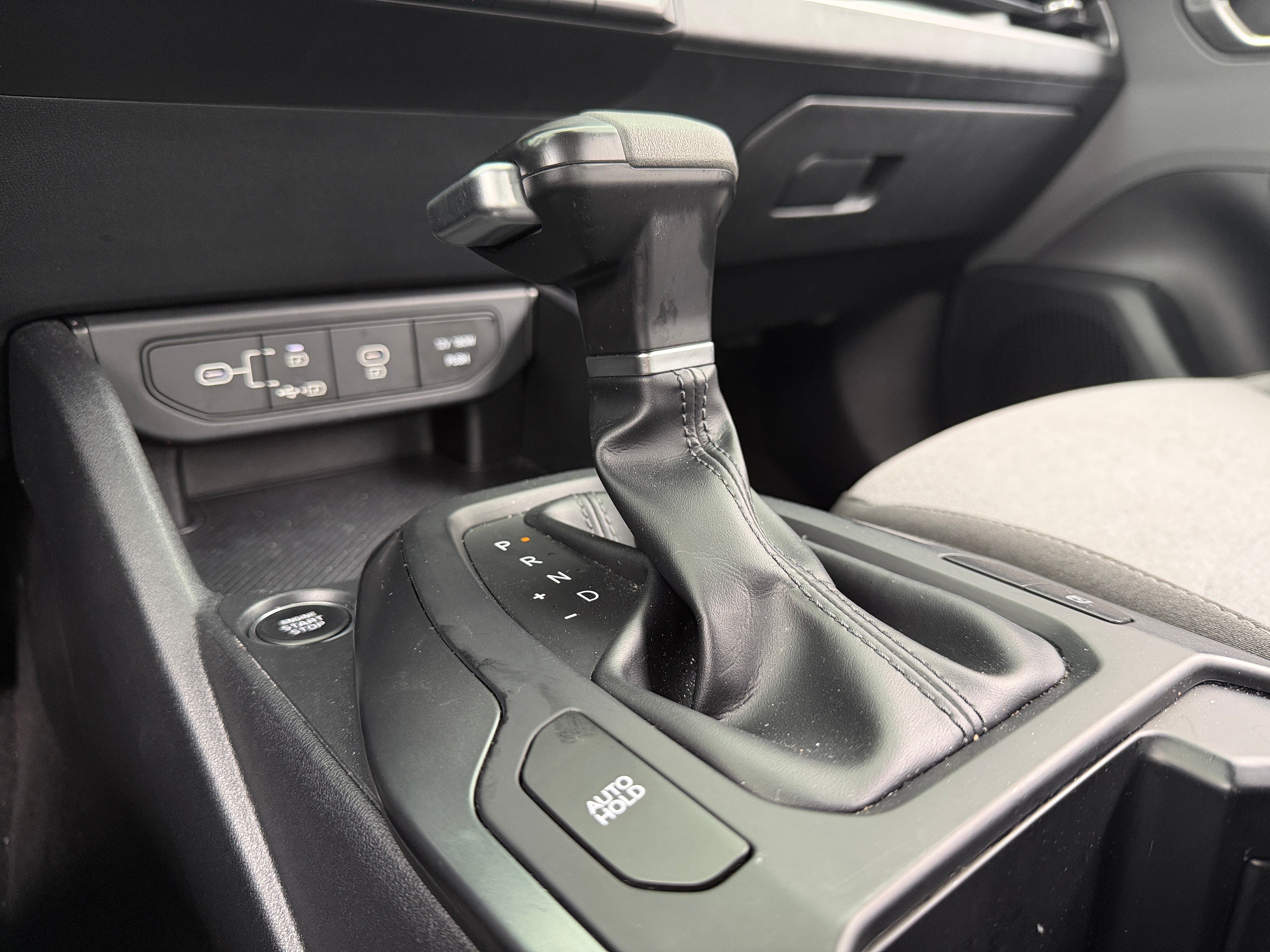 2025 Kia K4 LXS - Photo 4
