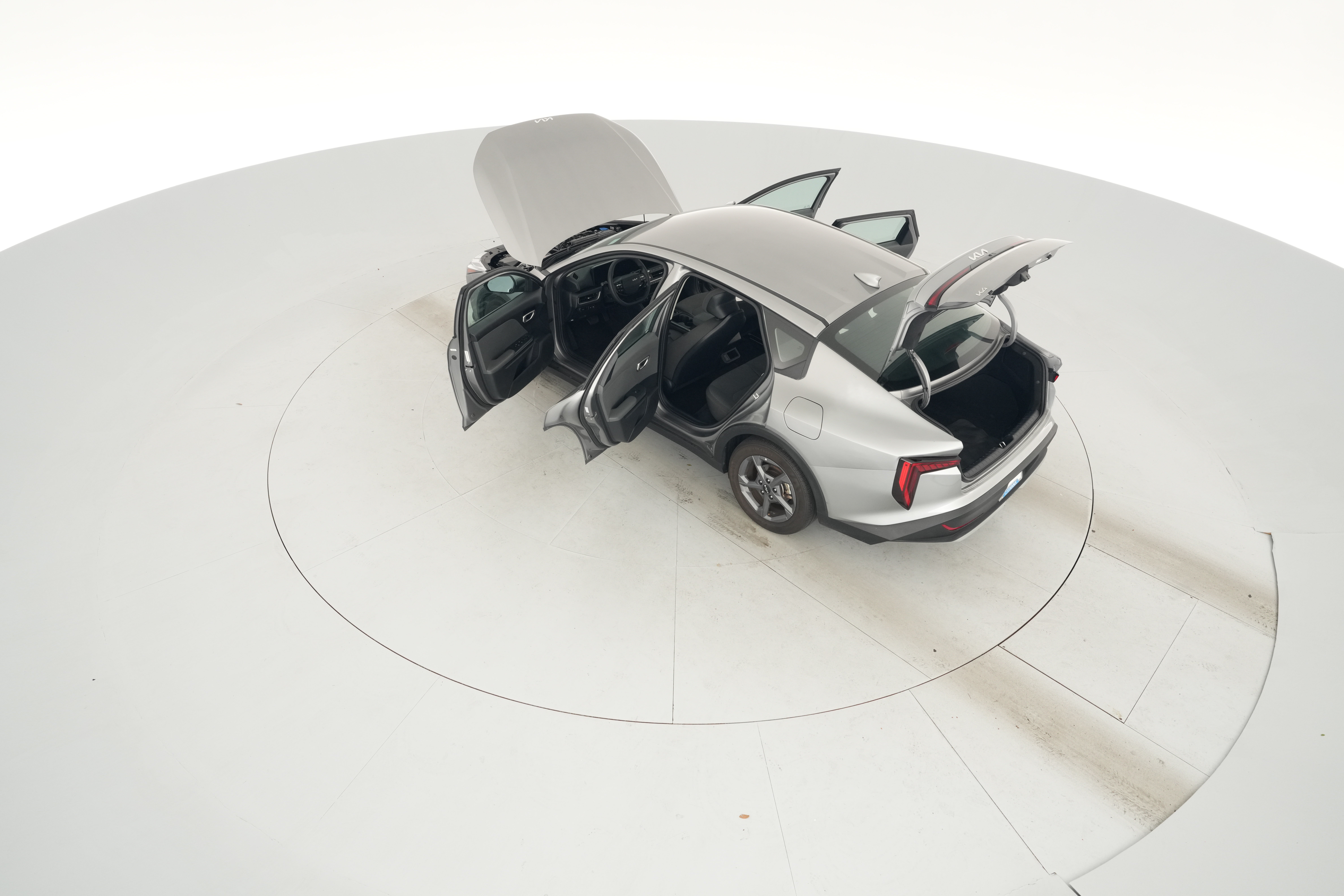 2025 Kia K4 LXS - Photo 45