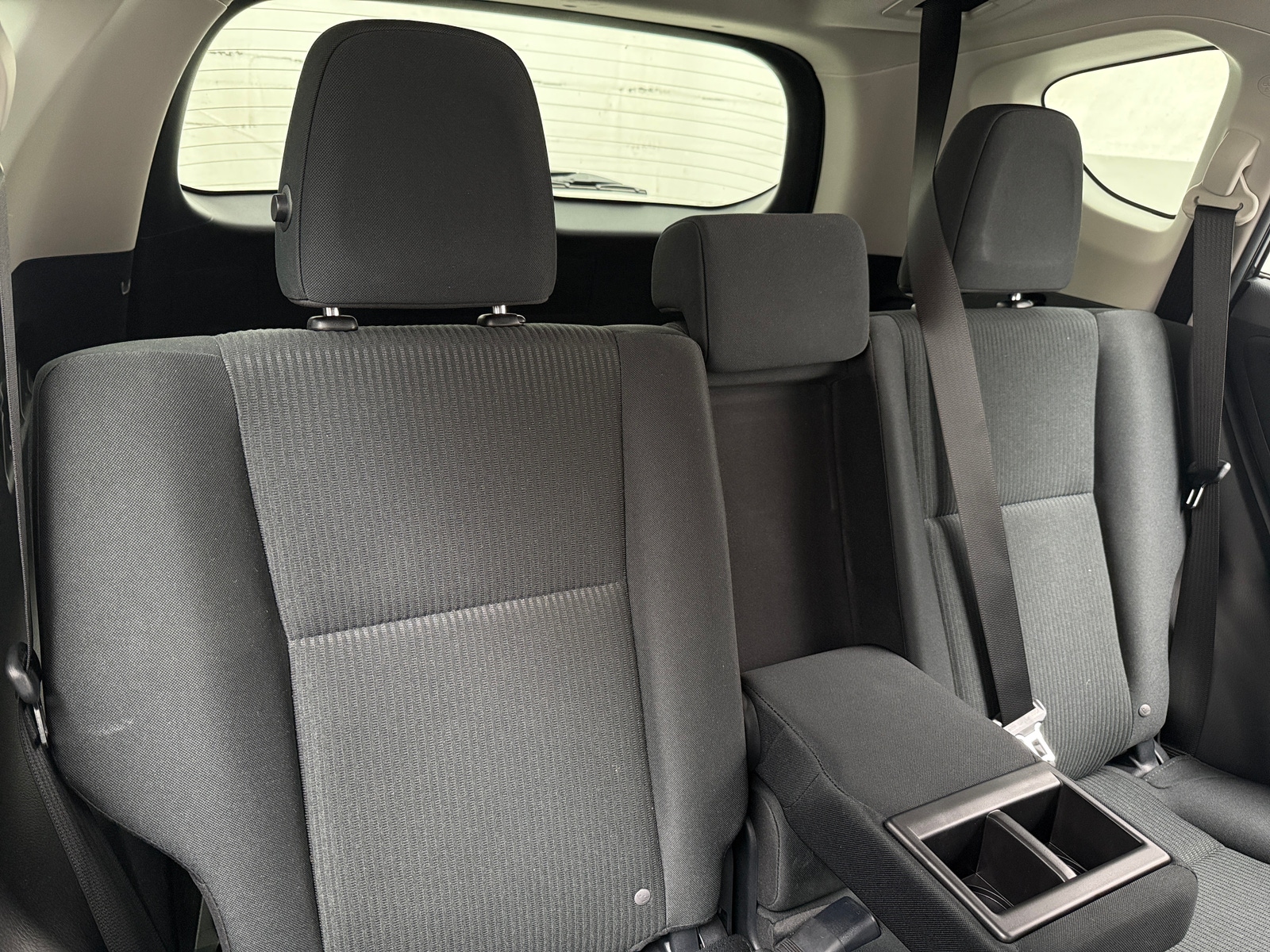 Thumbnail: 2017 Toyota RAV4 - 6