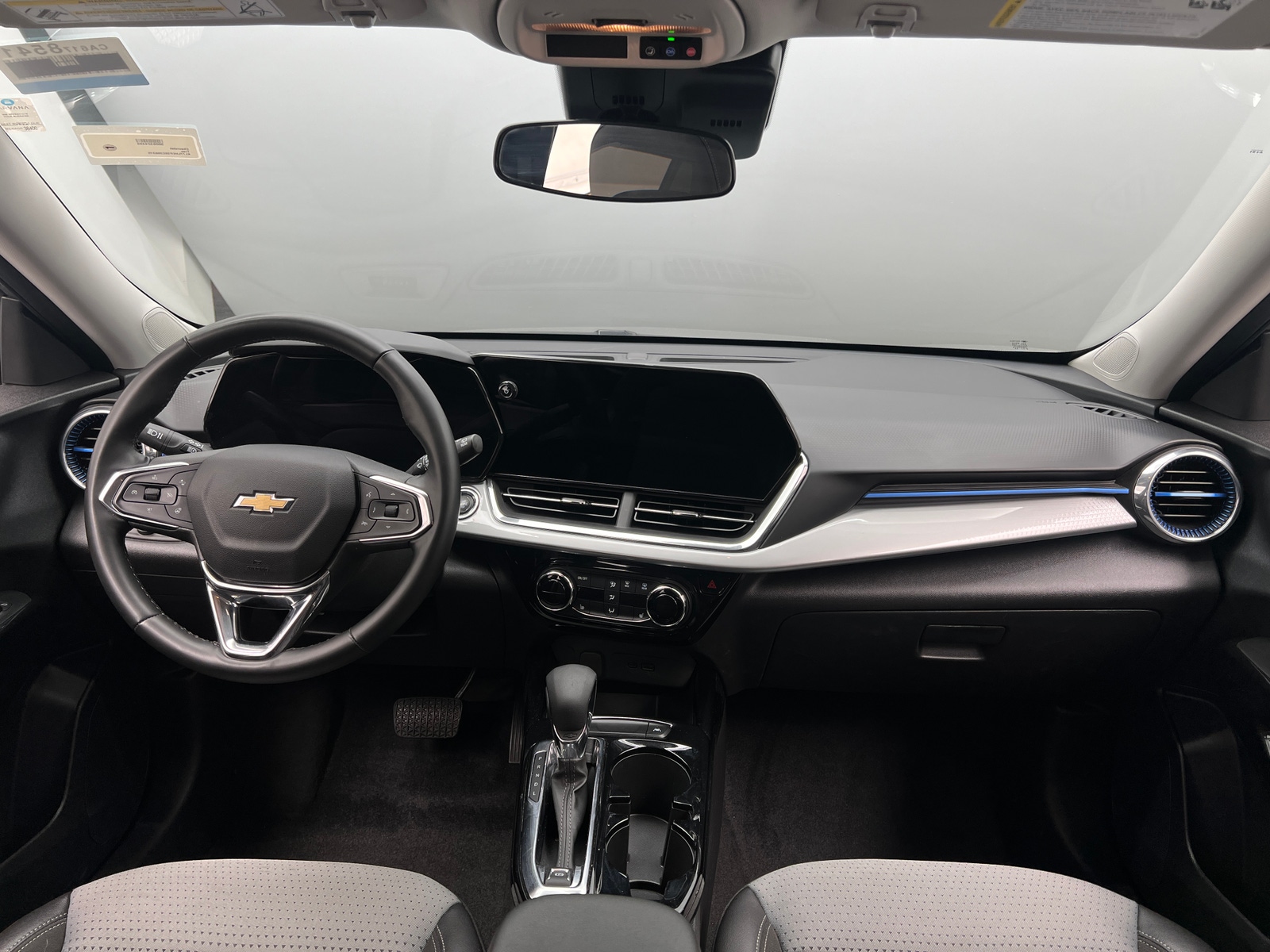 Thumbnail: 2025 Chevrolet Trax - 2