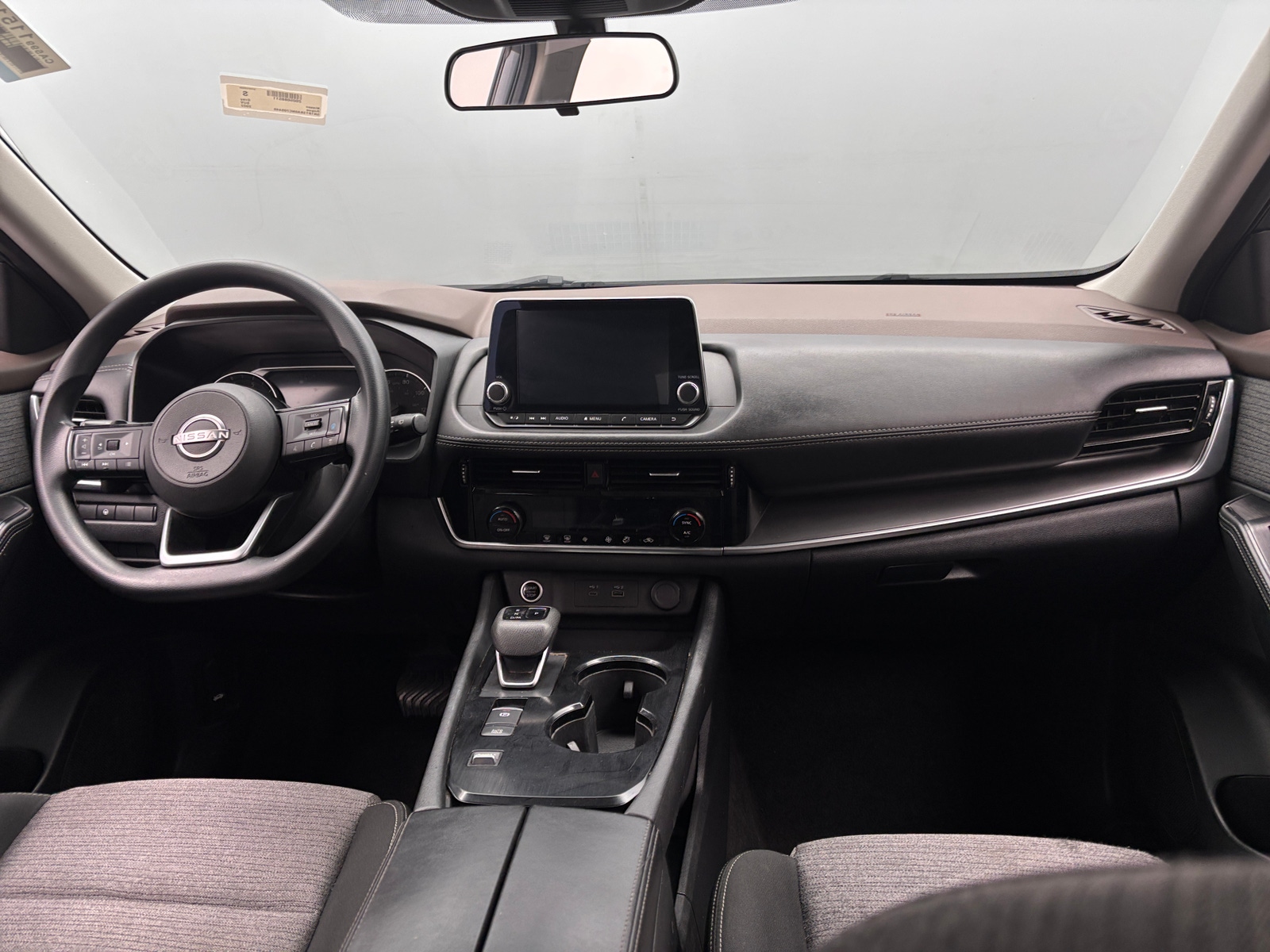 Thumbnail: 2022 Nissan Rogue - 3