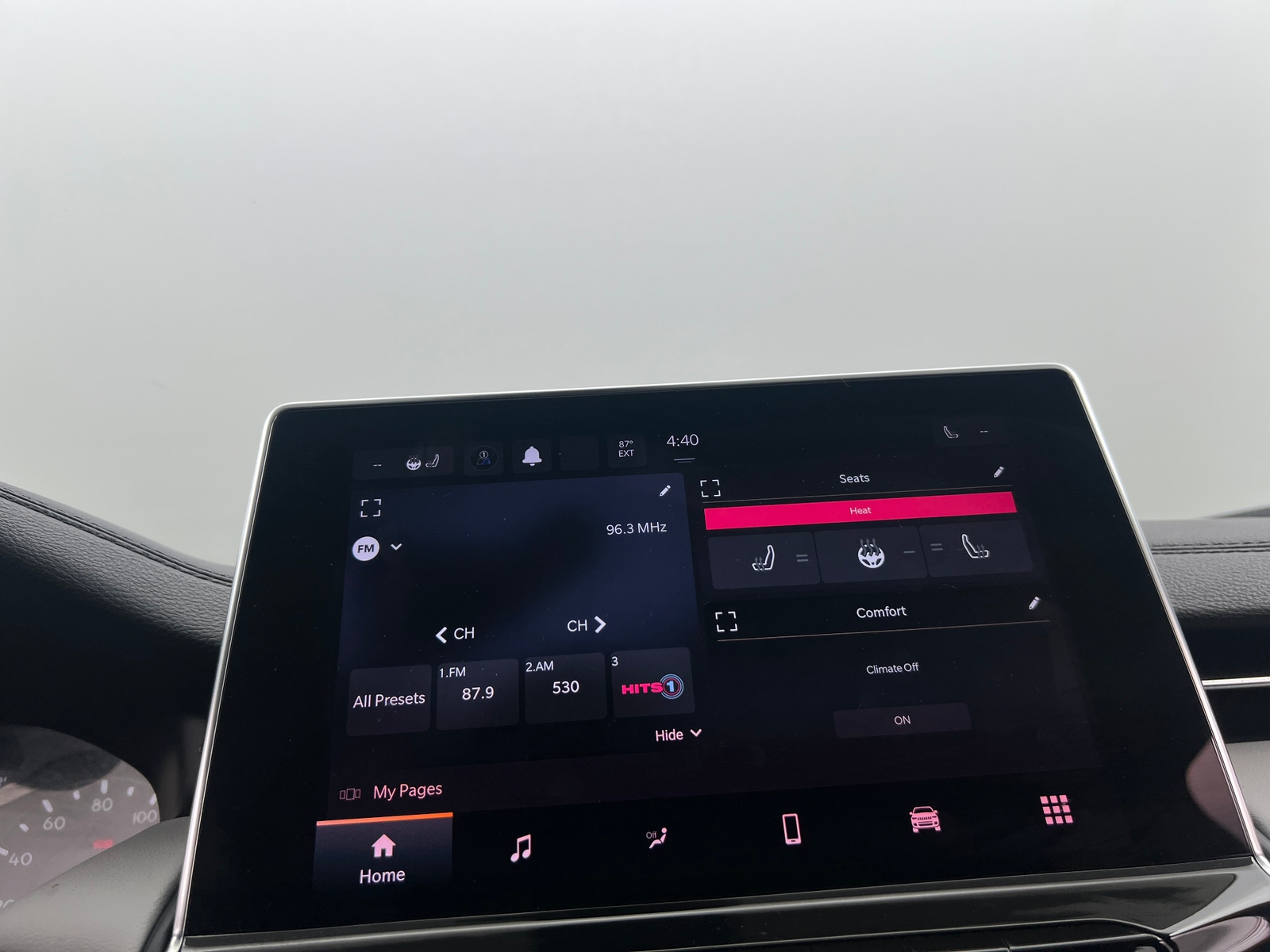 Thumbnail: 2023 Jeep Compass - 3