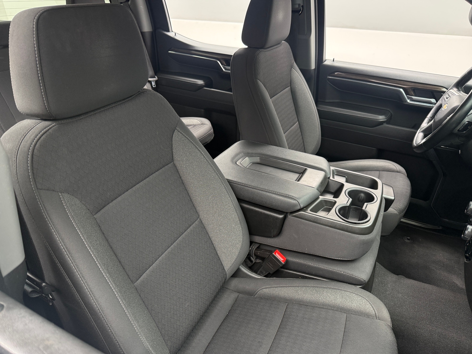 Thumbnail: 2023 Chevrolet Silverado 1500 - 2