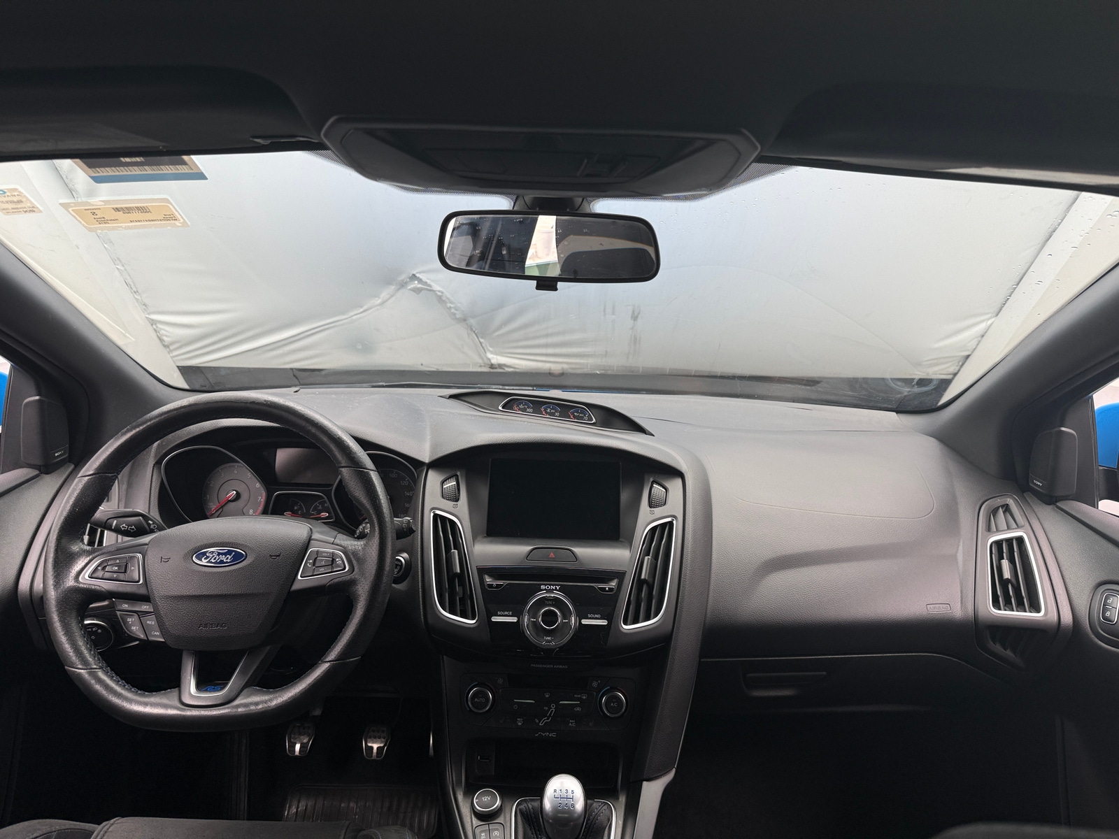 Thumbnail: 2016 Ford Focus - 3