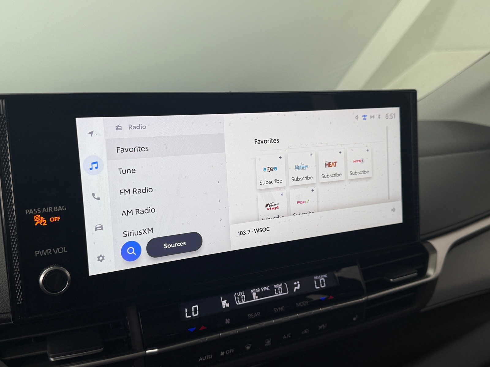 Thumbnail: 2026 Toyota Sienna - 3