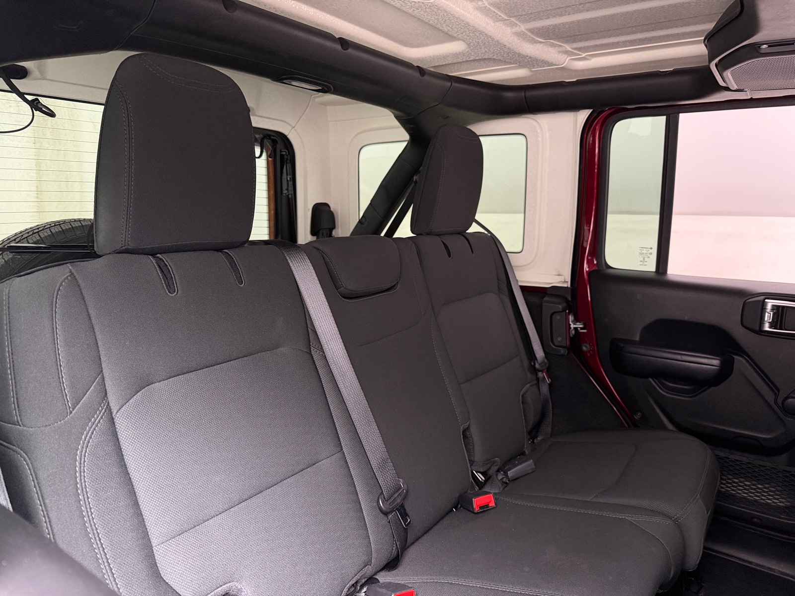 Thumbnail: 2021 Jeep Wrangler - 6