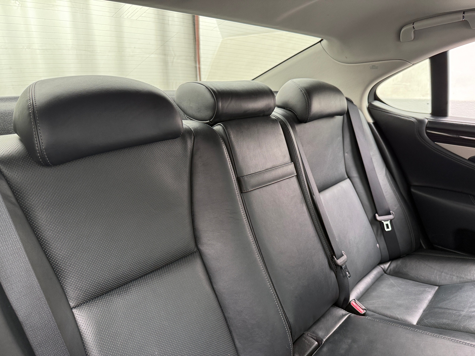 Thumbnail: 2015 Lexus LS - 5