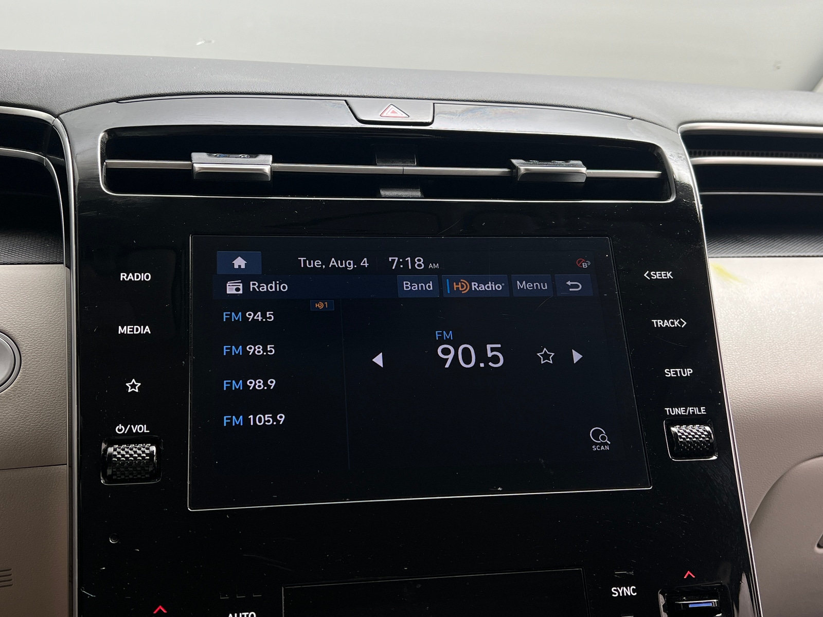 Thumbnail: 2024 Hyundai Tucson - 4