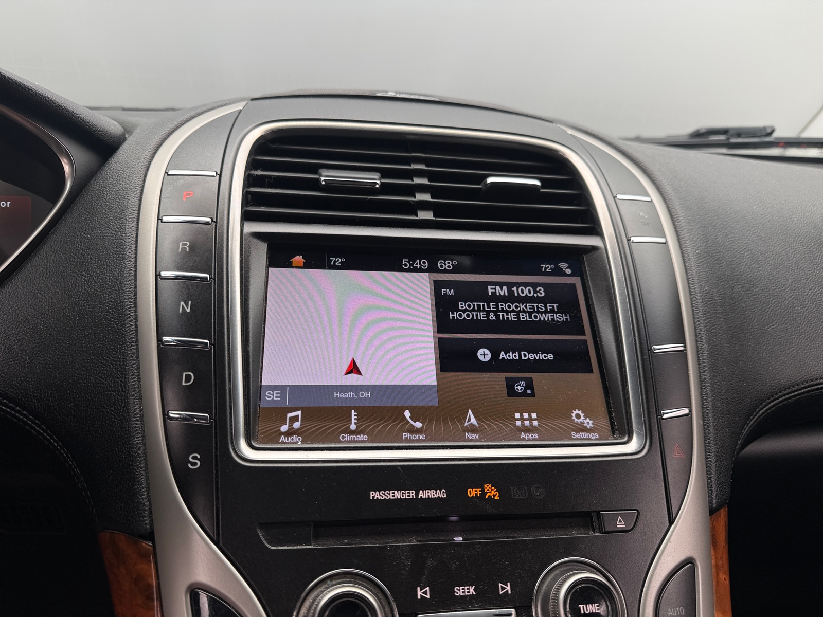 Thumbnail: 2019 Lincoln Nautilus - 3