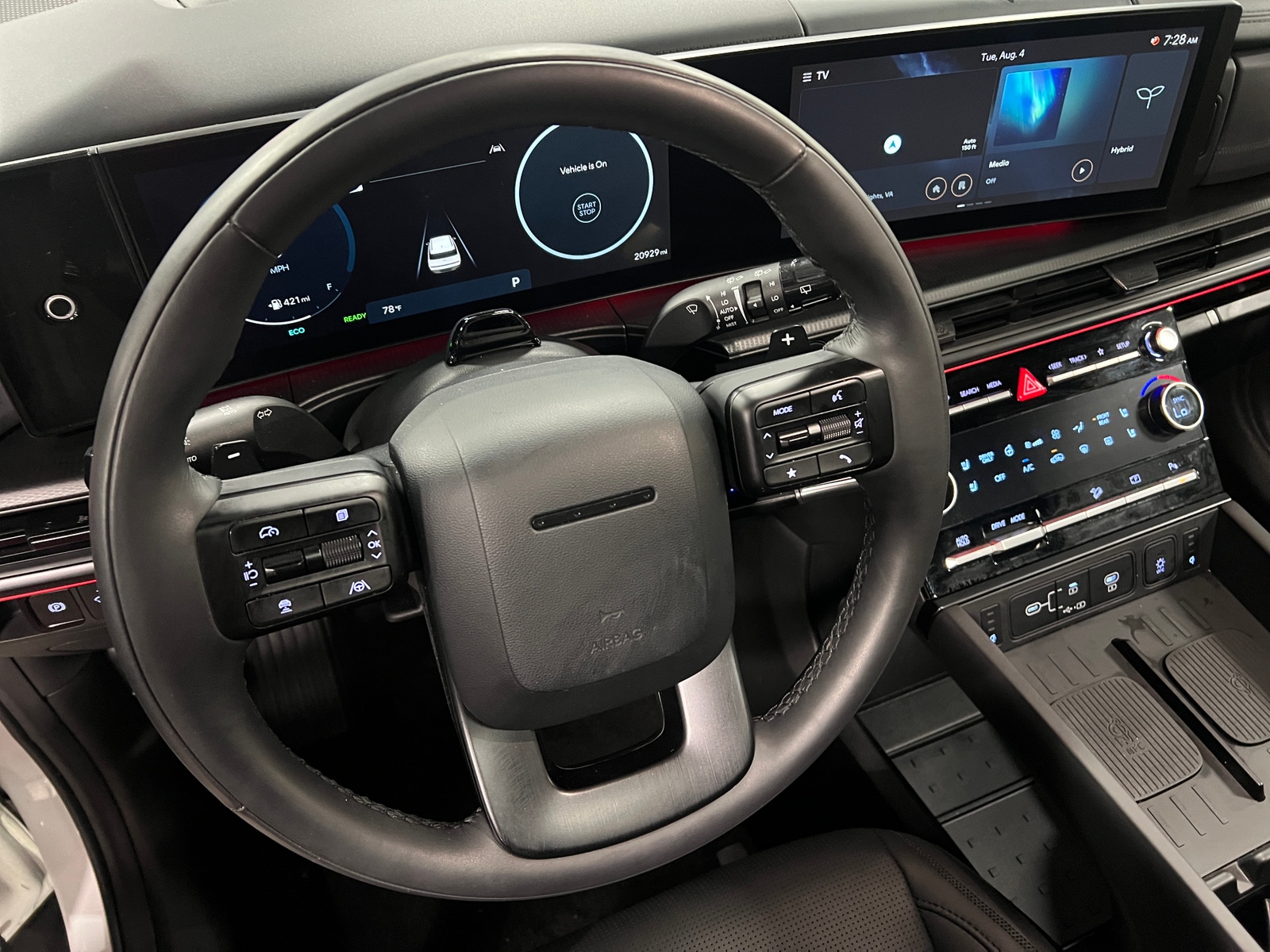 Thumbnail: 2025 Hyundai Santa Fe - 4