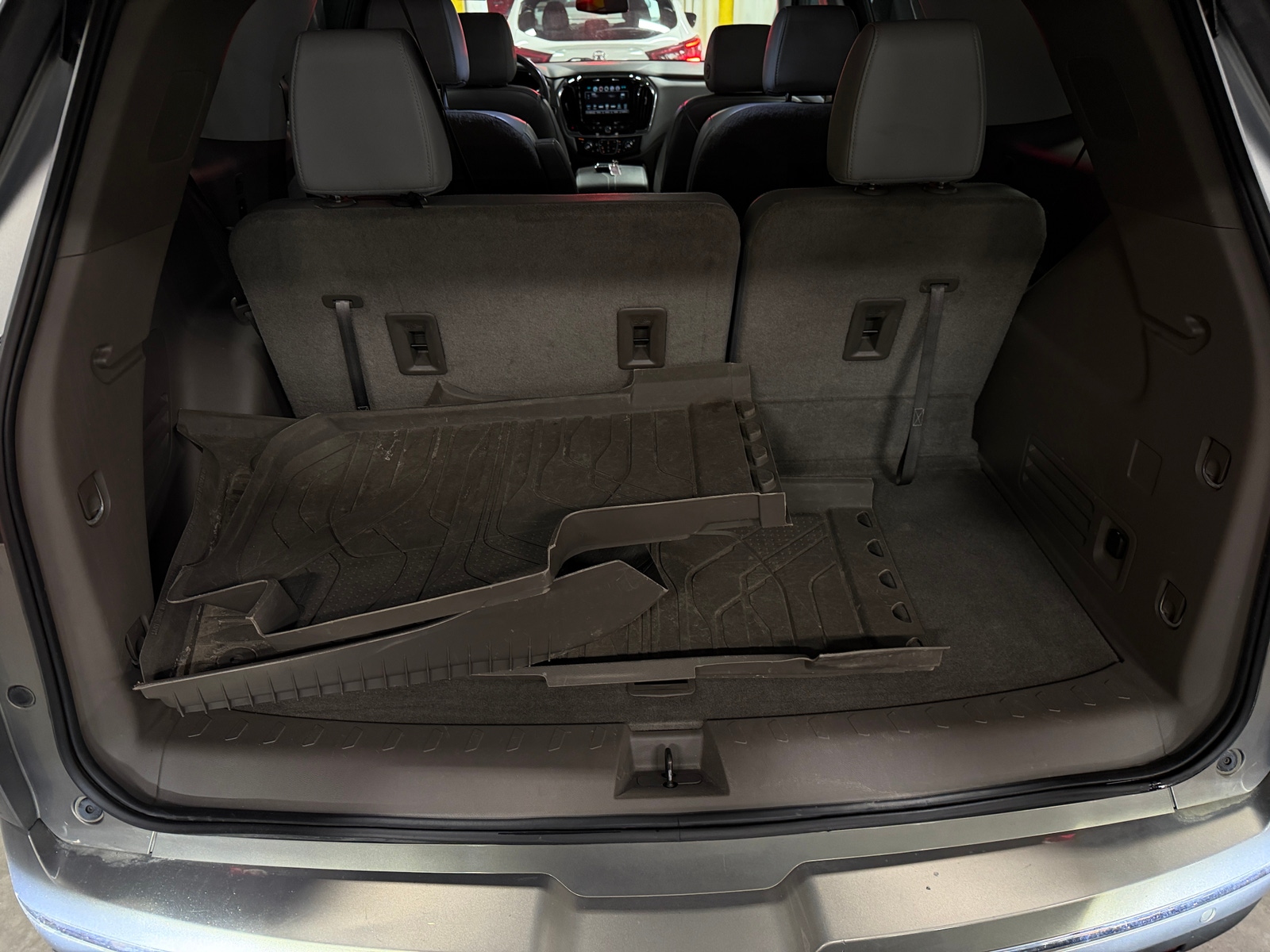 Thumbnail: 2019 Chevrolet Traverse - 6