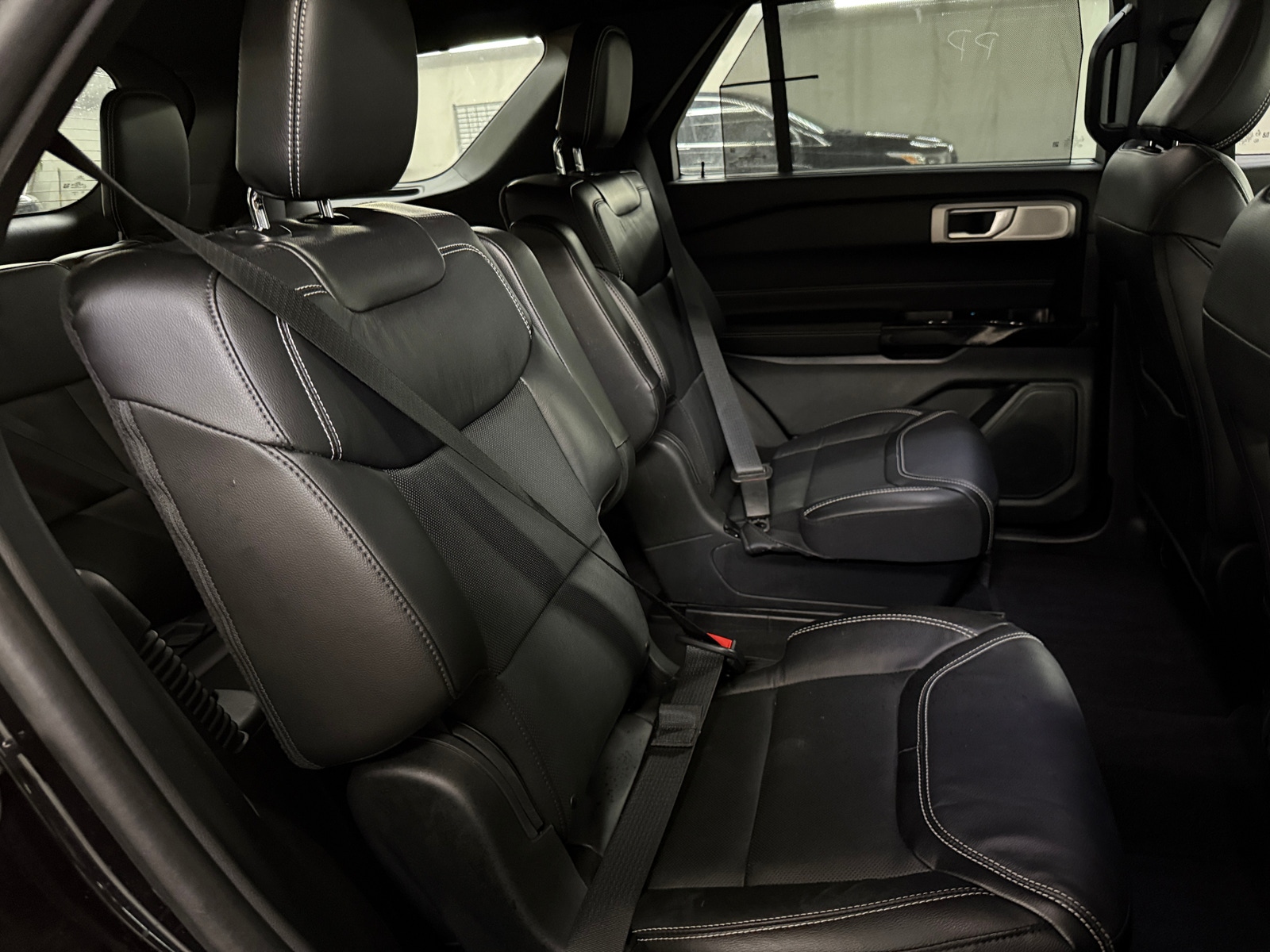 Thumbnail: 2022 Ford Explorer - 5