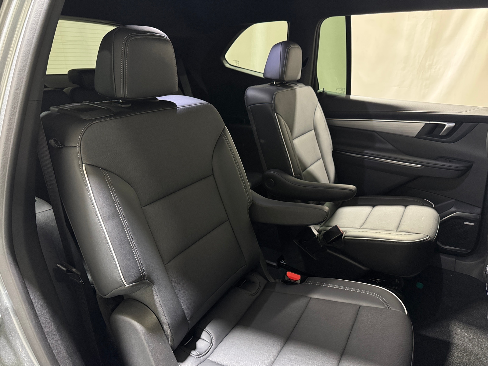Thumbnail: 2025 Buick Enclave - 5