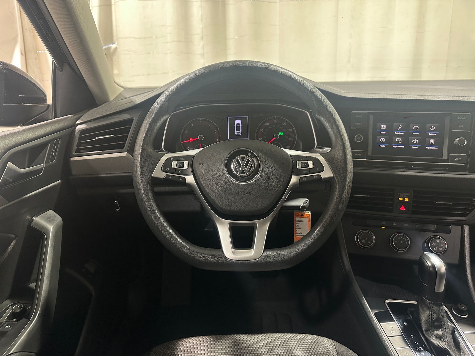 Thumbnail: 2021 Volkswagen Jetta - 5